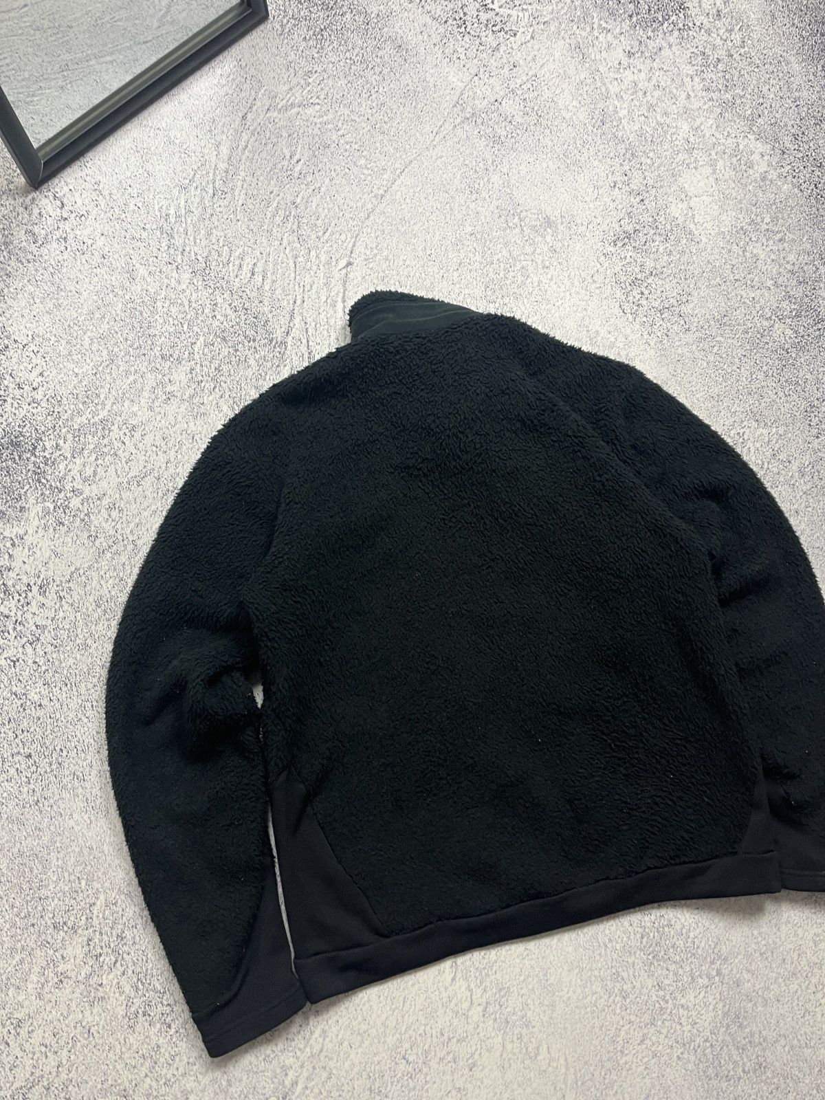 Mountain Hardwear × Vintage Vintage Mountain Hardwear Fleece Jacket Sherpa Synchilla Size US M / EU 48-50 / 2 - 10 Thumbnail