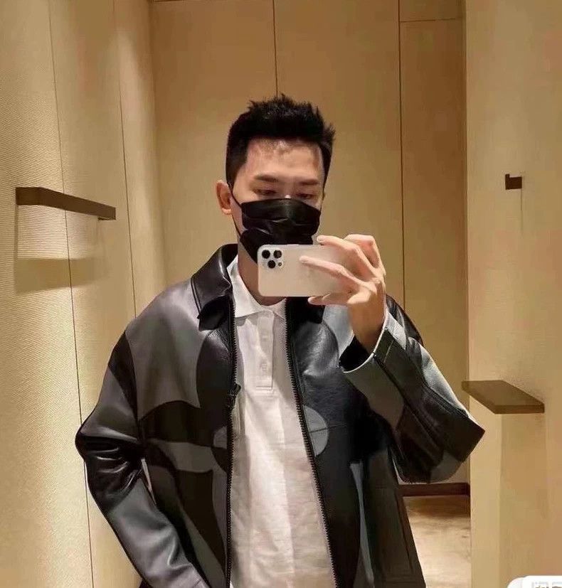 Louis Vuitton LOUIS VUITTON Three-flower Logo leather jacket 2501-Nextarr Size US L / EU 52-54 / 3 - 7 Thumbnail