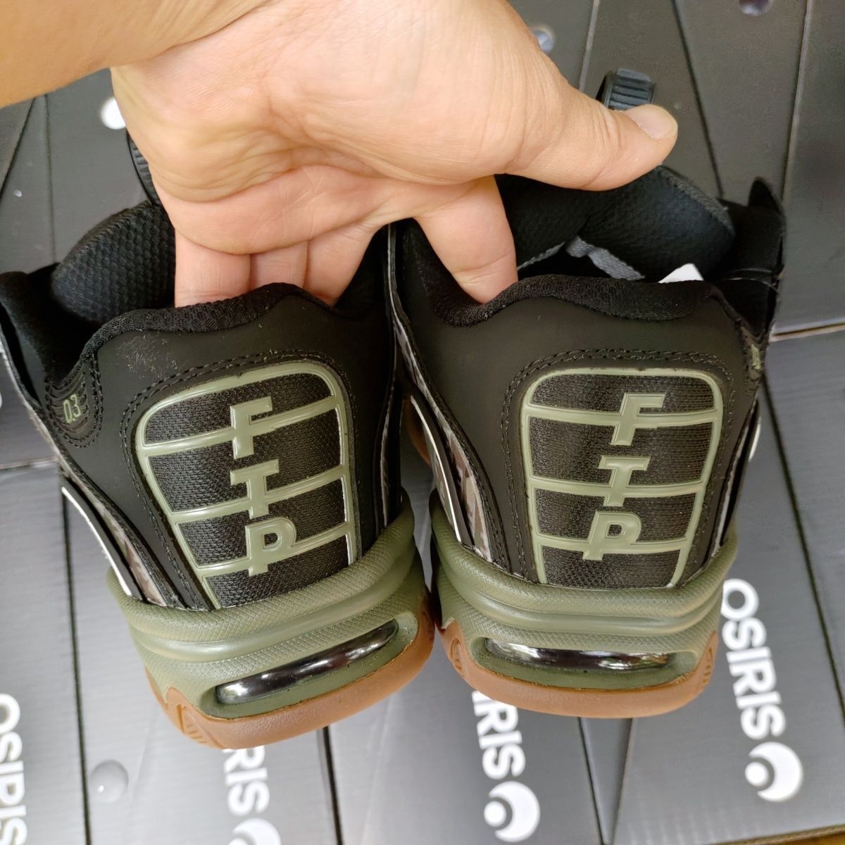 Osiris osiris x ftp camouflage 3m og d3 skater shoes Size US 9 / EU 42 - 7 Thumbnail