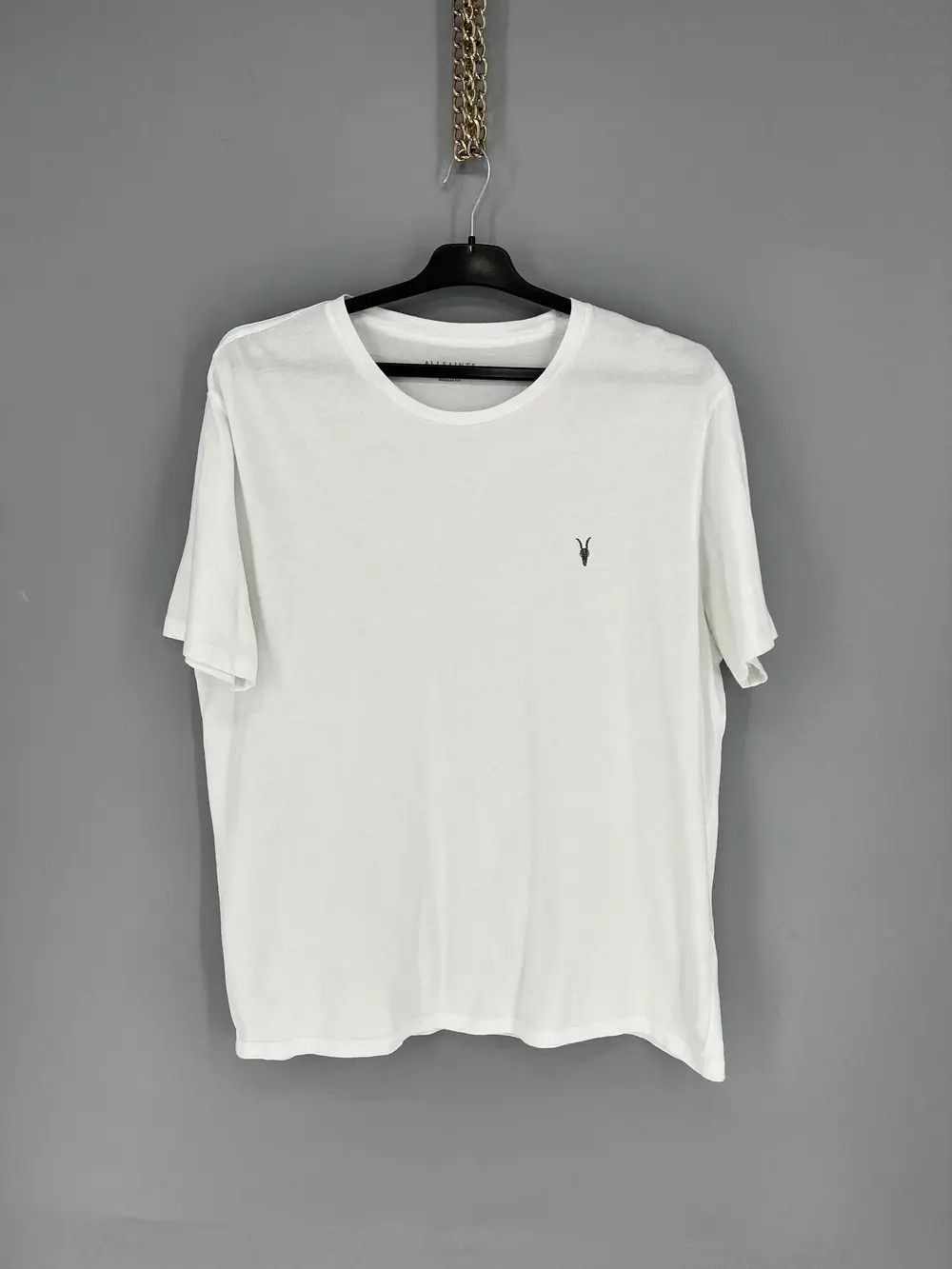 Allsaints Vintage Basic Allsaints Mini Logo Basic Tee Old Money Size US XXL / EU 58 / 5 - 1 Thumbnail