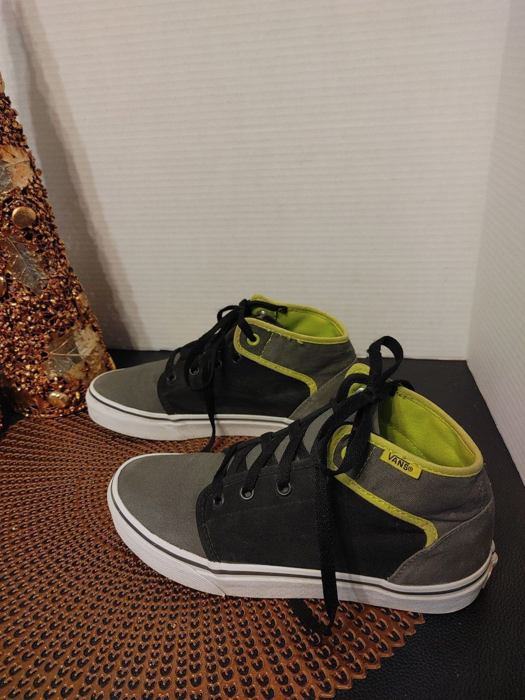 Vans Vans Size 6(M) 7.5 (W) Size US 6 / EU 39 - 3 Thumbnail