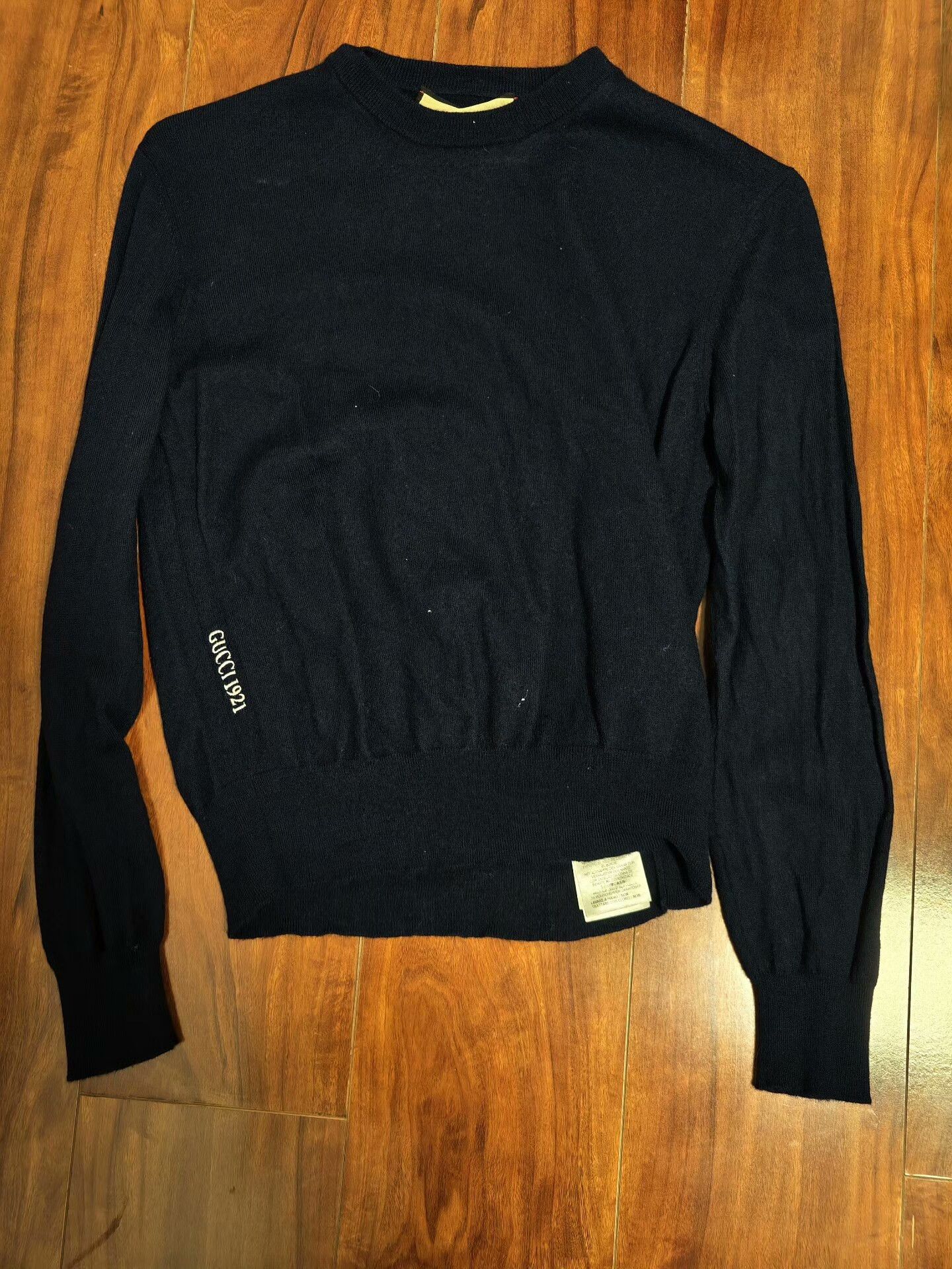 Gucci Gucci Men's Navy Knit Sweater L Size US L / EU 52-54 / 3 - 1 Thumbnail