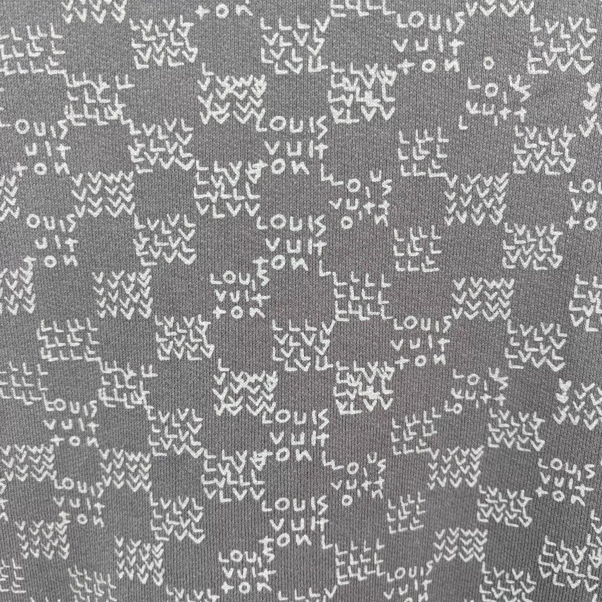 Louis Vuitton Louis Vuitton Gray All Over Logo Fleece Sweatshirt XL 99 New Size US XL / EU 56 / 4 - 4 Thumbnail