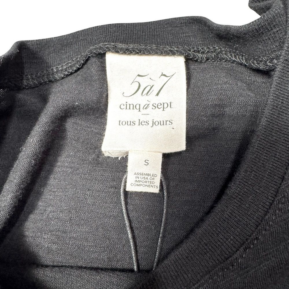Cinq a Sept NWT New $115 Cinq á Sept Black Tee Foiled Jadore Heart Tee Size S / US 4 / IT 40 - 5 Thumbnail