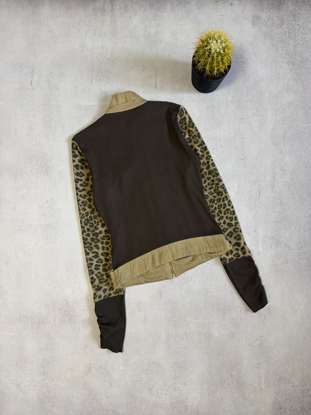 Fendi Fendi Jacket Long Sleeve Zip Leopard Womens 42 Size Rare Size M / US 6-8 / IT 42-44 - 9 Thumbnail
