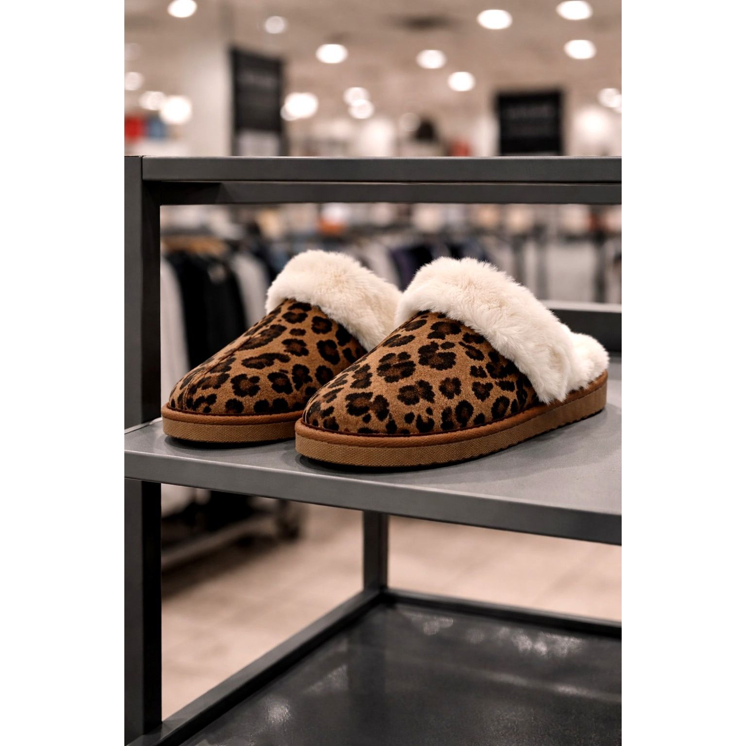 Other Volatile Microsuede Faux Shearling Slipper Leopard Fluff 9 Size US 9 / IT 39 - 1 Thumbnail