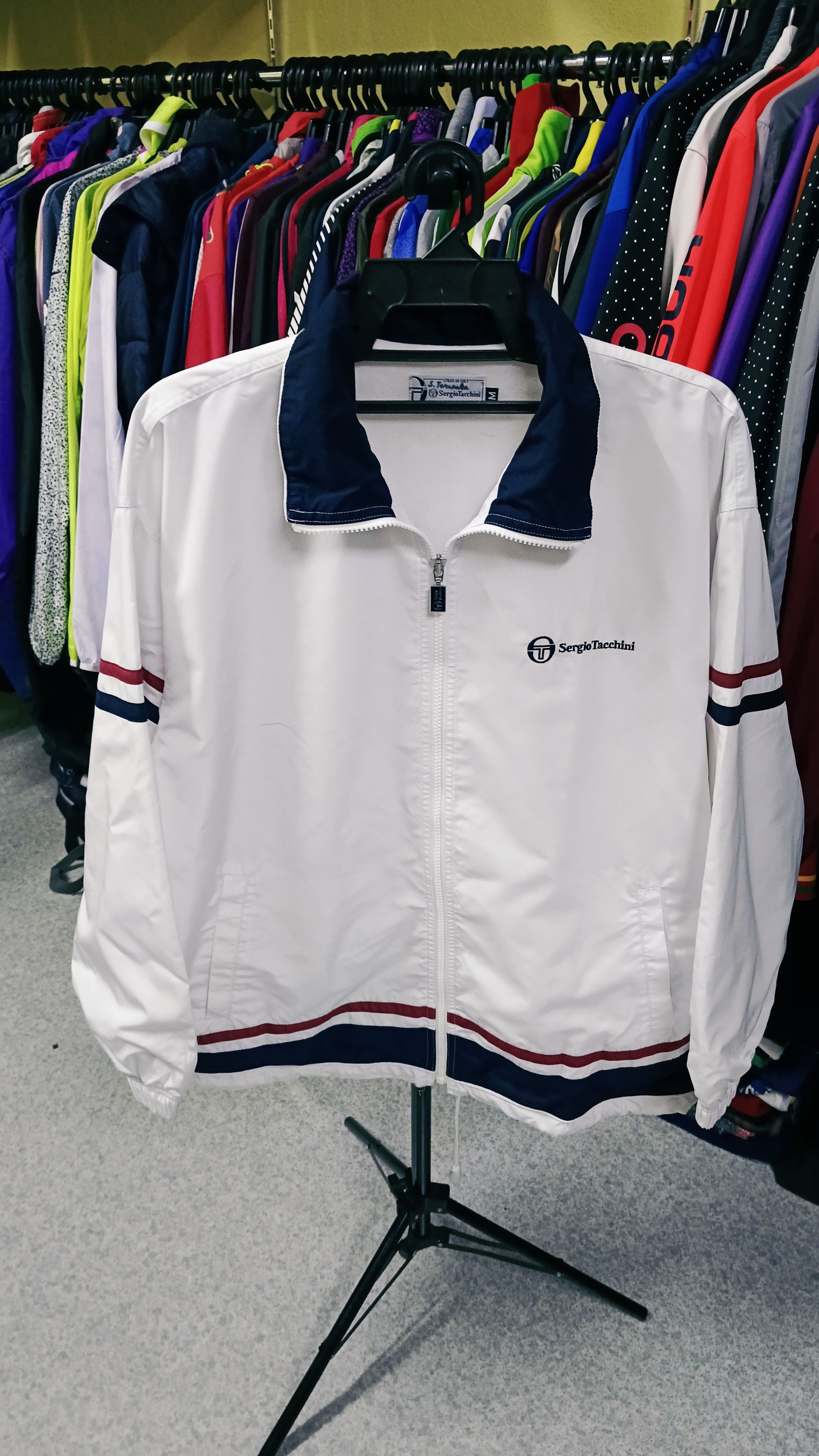 Sergio Tacchini × Vintage Vintage Sergio Tacchini Light Jacket Size US M / EU 48-50 / 2 - 1 Thumbnail