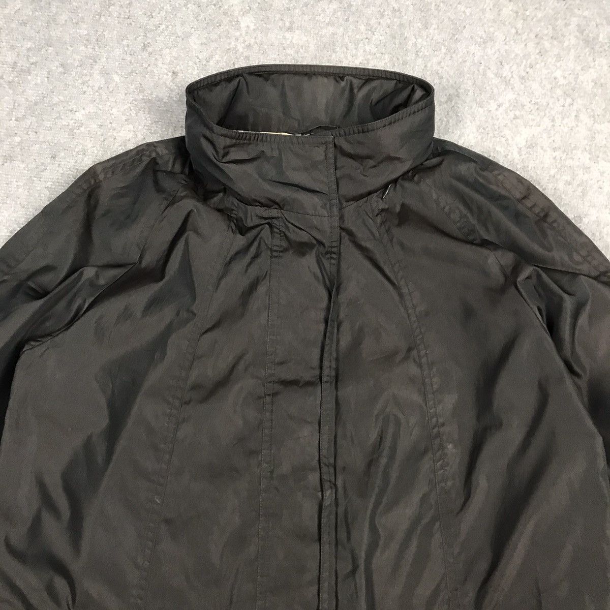 Burberry × Vintage BURBERRY NYLON ZIPPER JACKET Size US M / EU 48-50 / 2 - 2 Thumbnail