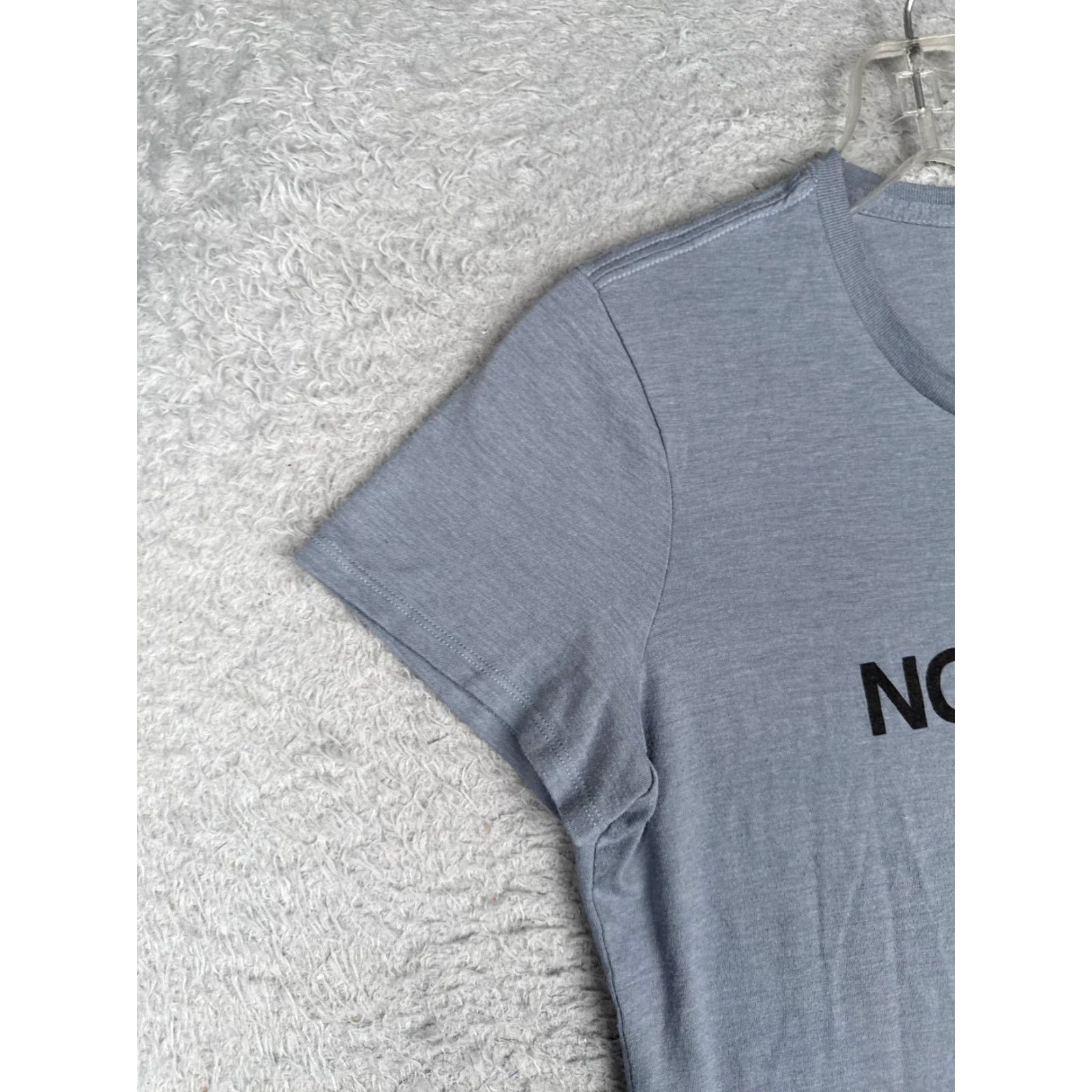The North Face The North Face Shirt Women M Blue Short Sleeve Crew Neck Poly Blend Size M / US 6-8 / IT 42-44 - 3 Thumbnail