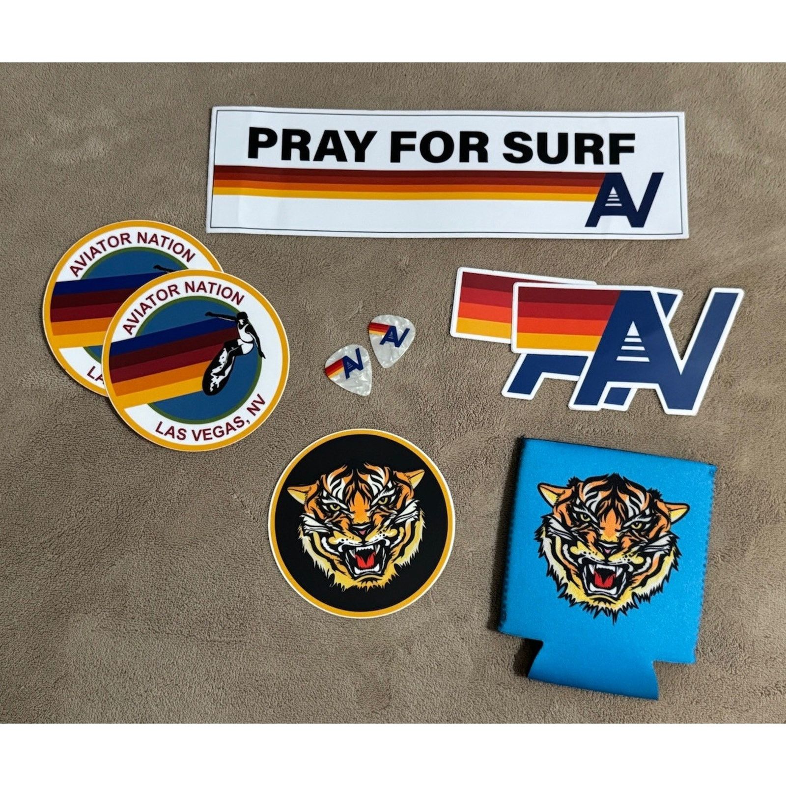 Aviator Nation AVIATOR NATION Stickers Tiger Koozie Guitar Picks Bundle Size ONE SIZE - 1 Thumbnail