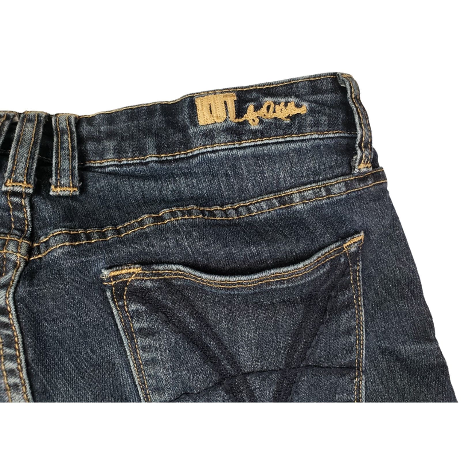 Vintage KUT from the Kloth Jeans Womens Size 6 Medium Wash Blue Denim EUC Skinny Regular 5-Pocket Belt Loops Size 28" / US 6 / IT 42 - 4 Thumbnail