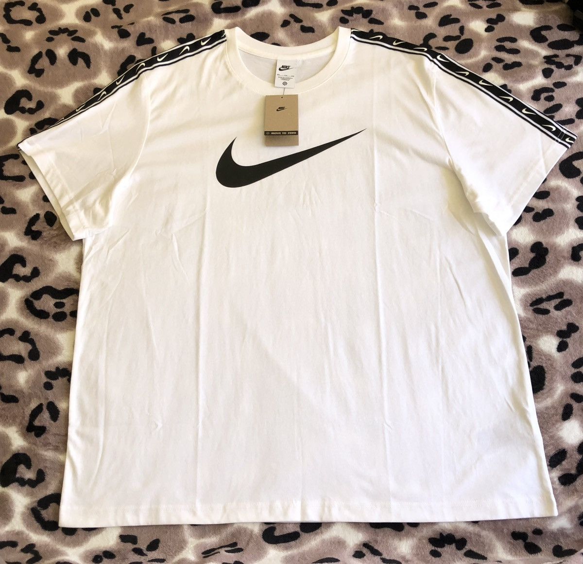 Nike Nike Sportwear Mens Homme T-shirt Size US XXL / EU 58 / 5 - 1 Thumbnail
