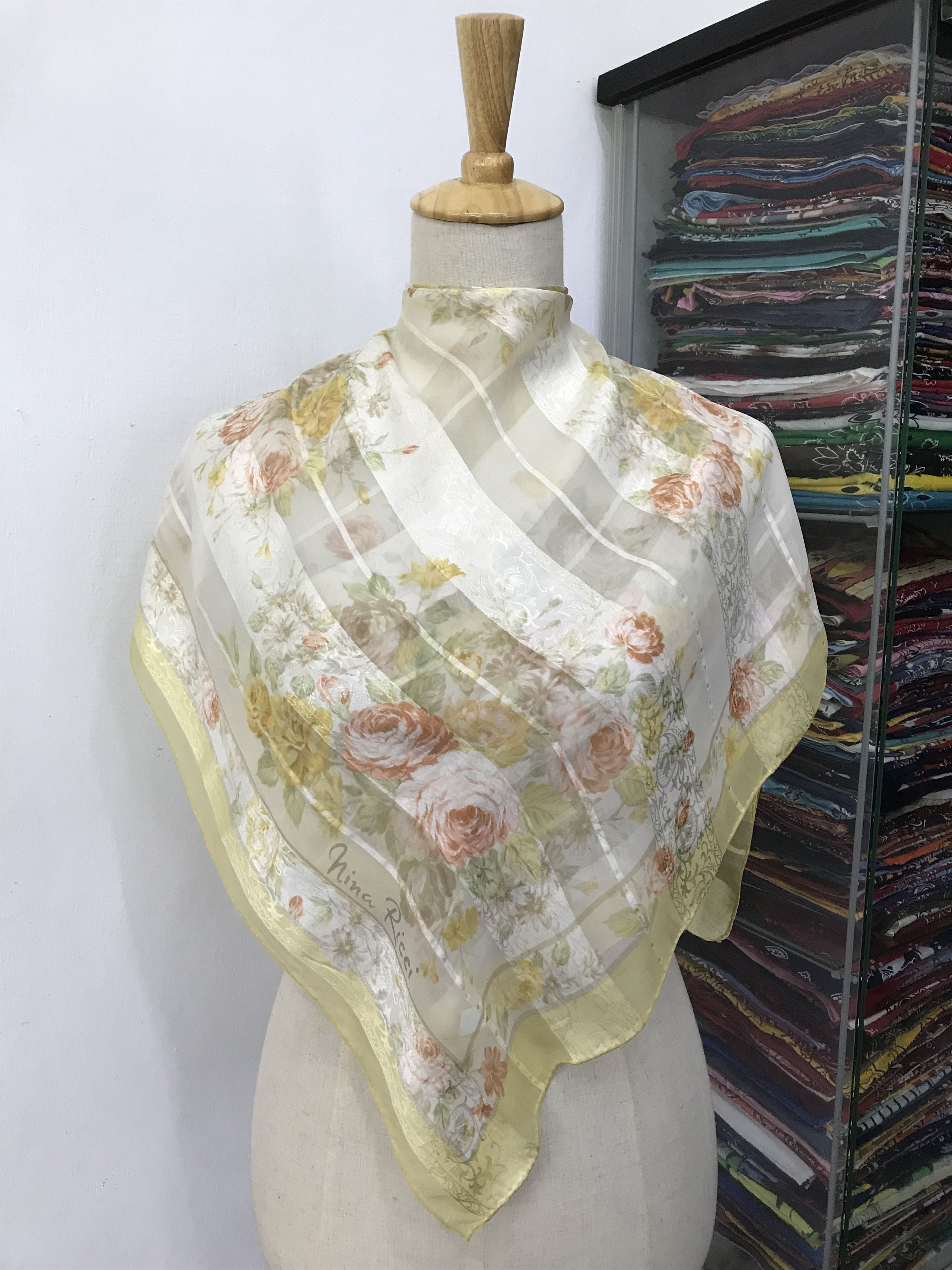 Nina Ricci Vintage Nina Ricci Silk Scarf Size ONE SIZE - 1 Thumbnail