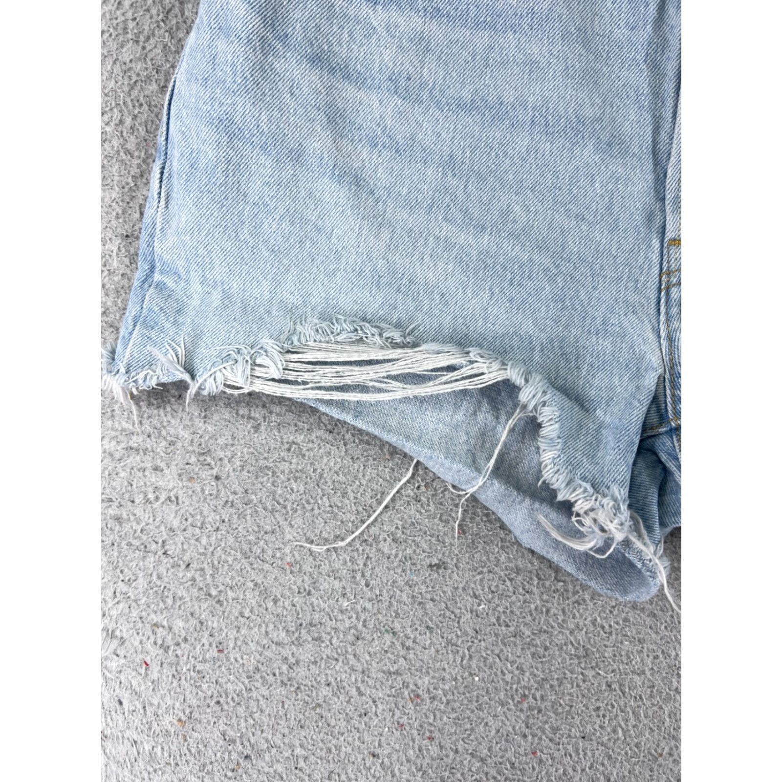 Levi's Levi's Shorts Womens 28 Blue Denim Jean Cutoff Premium Big E 501 Button Fly 28x3 Size 28" / US 6 / IT 42 - 3 Thumbnail