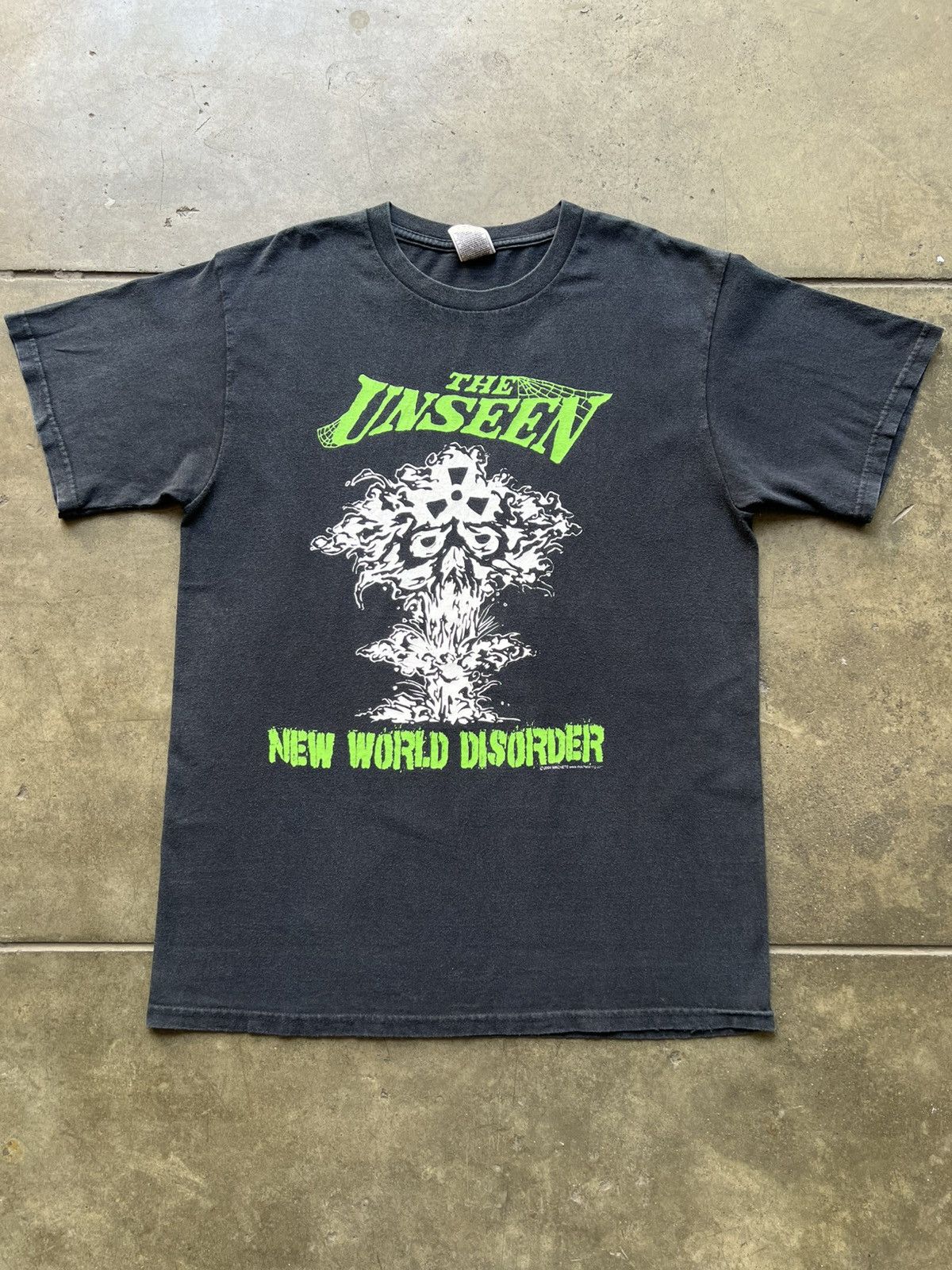Band Tees × Vintage 2004 The Unseen New World Disorder Band Tee Shirt Tour Punk Size US L / EU 52-54 / 3 - 2 Thumbnail