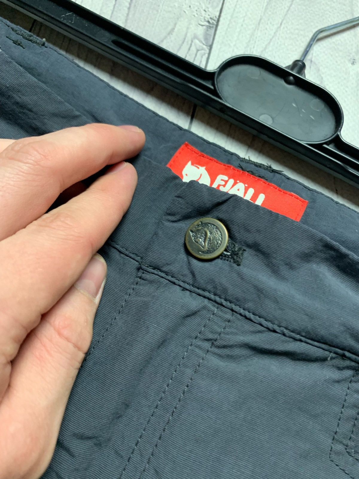 Fjallraven × Vintage Fjallraven kargo shorts Size 29 S Size US 29 - 4 Thumbnail