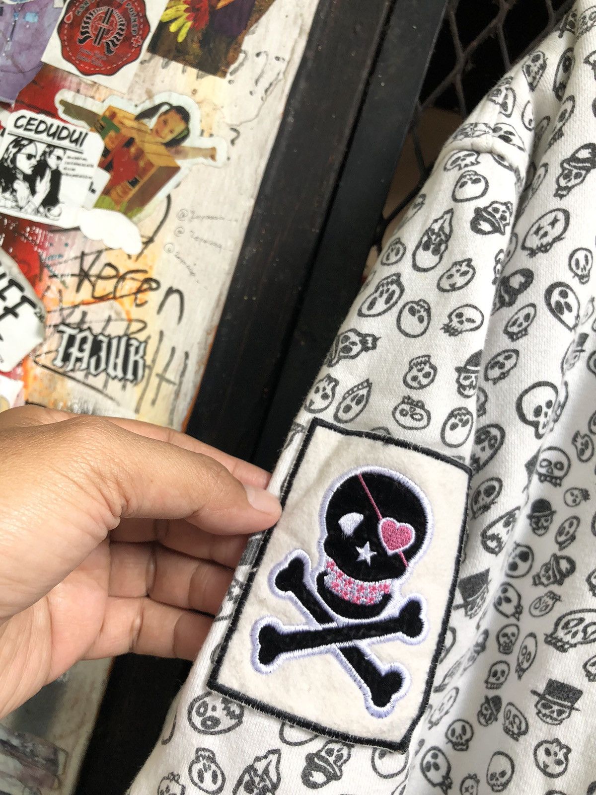 If Six Was Nine × Japanese Brand × Le Grande Bleu (L.G.B.) JAPANESE SKULL HOODIE FULL PRINT LGBSTYLE Size US XL / EU 56 / 4 - 5 Thumbnail
