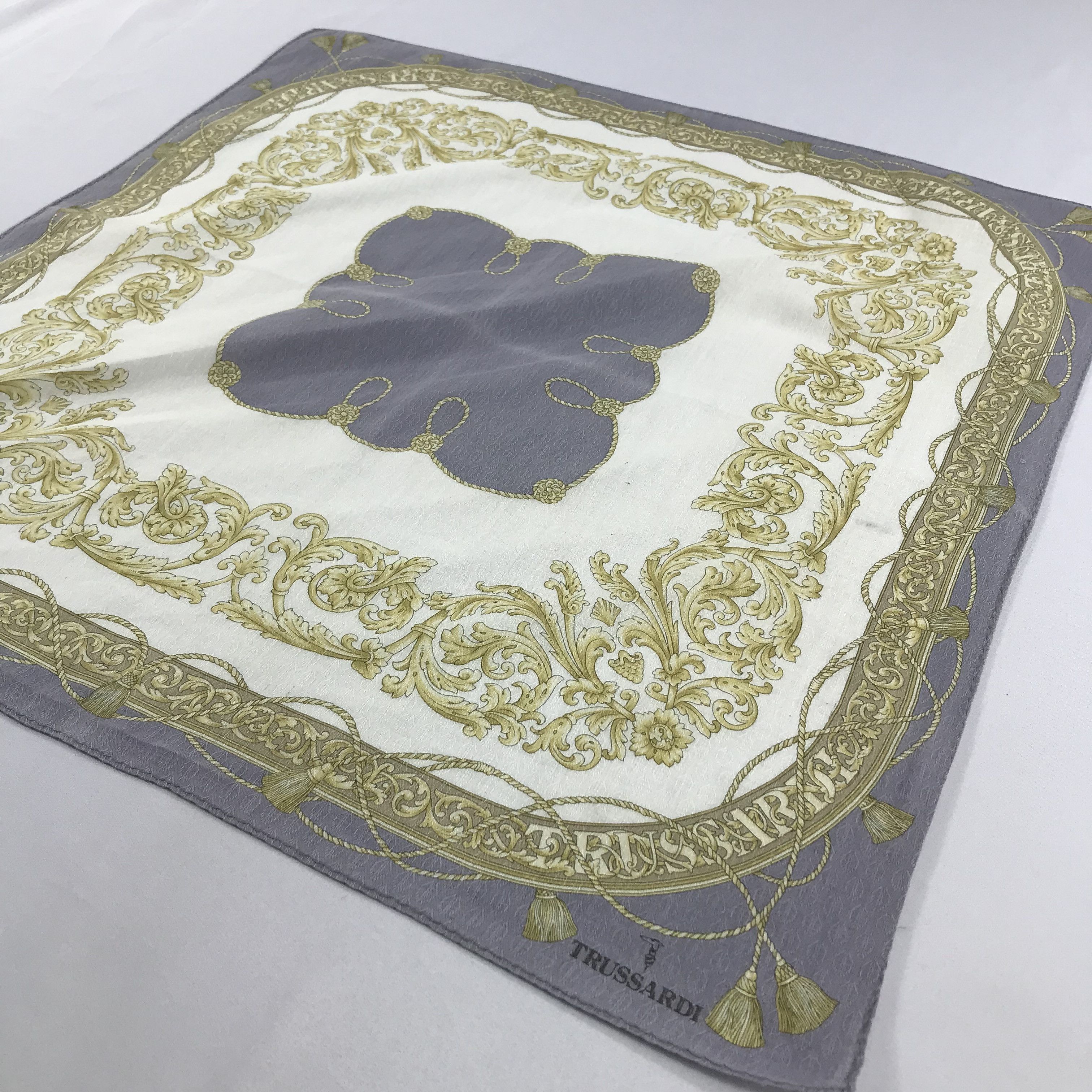 Trussardi × Vintage Trussardi Bandana / Handkerchief / Neckerchief - S2136 Size ONE SIZE - 2 Thumbnail