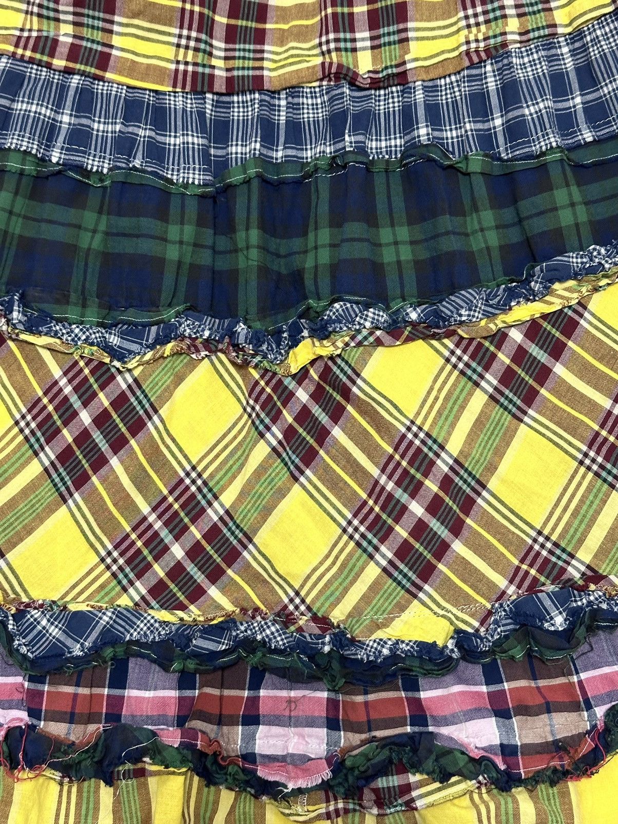 Comme des Garcons COMME DES GARÇONS Patchwork Checkered Flared Midi Skirt Size 27" / US 4 / IT 40 - 5 Thumbnail