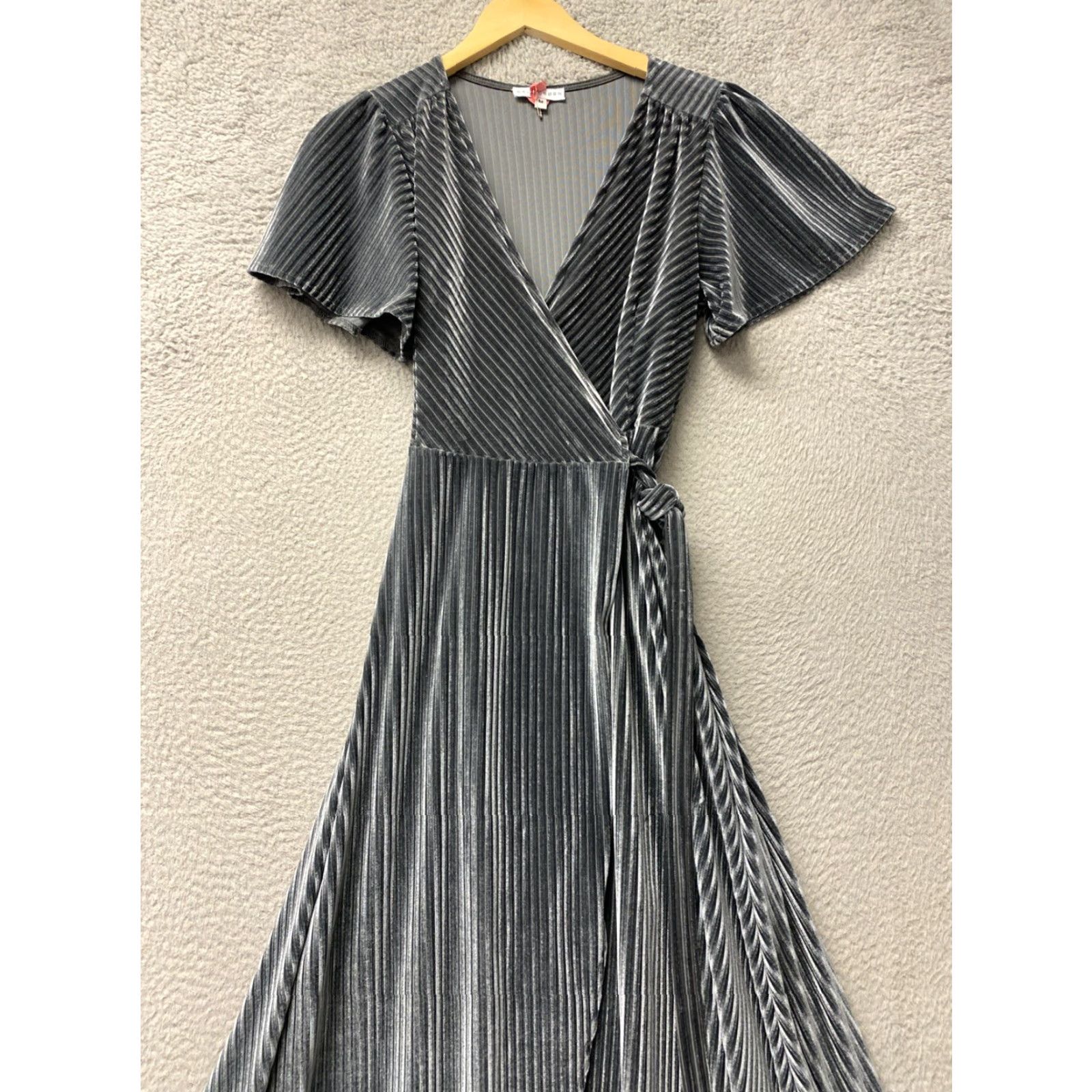 Born VINTAGE Baltic Born Andi Ribbed Velvet Maxi Wrap Dress Gray M /0252 Size M / US 6-8 / IT 42-44 - 2 Thumbnail
