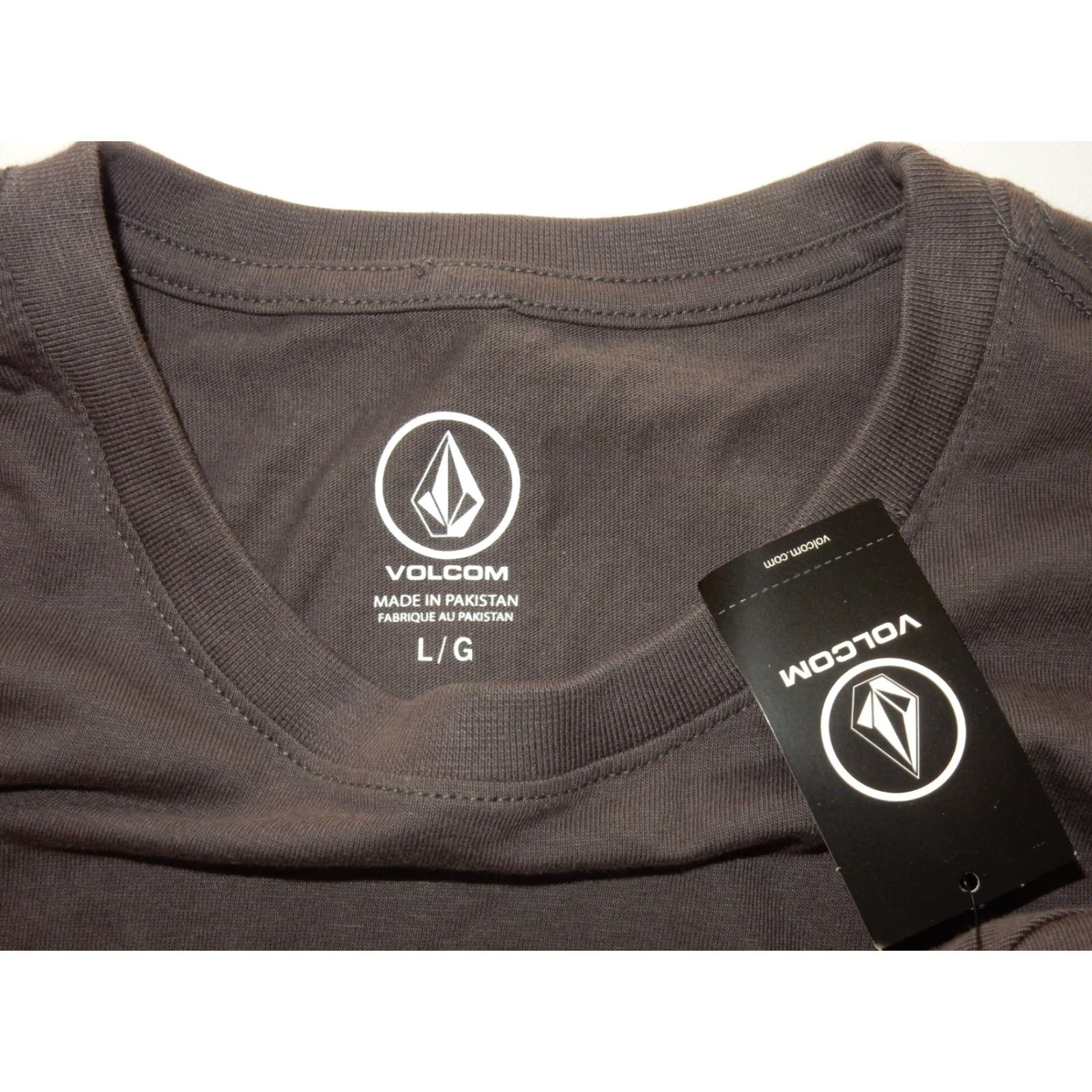 Volcom NWT Volcom Men's T Shirt XL Gray Cotton Short Sleeve Size US L / EU 52-54 / 3 - 2 Thumbnail