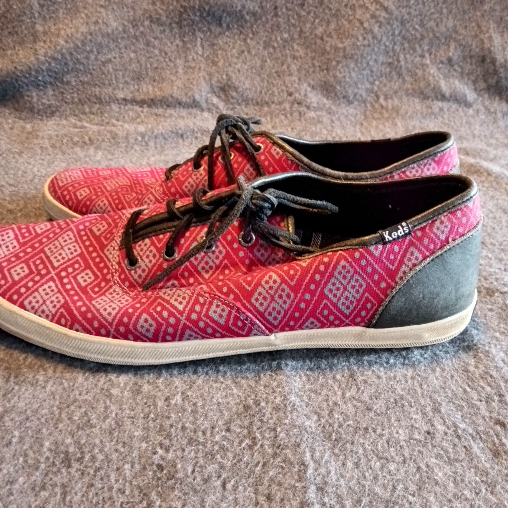 Keds Keds Shoes Womens Red Printed Low Top Sneakers Comfort 10.5 MF45210M G12 CH171 Size L / US 10 / IT 46 - 2 Thumbnail