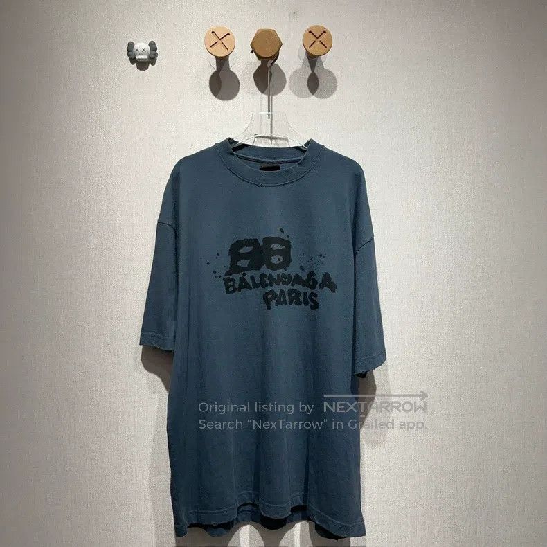 Balenciaga Balenciaga Haze blue ink wash short-sleeve Size US M / EU 48-50 / 2 - 1 Thumbnail