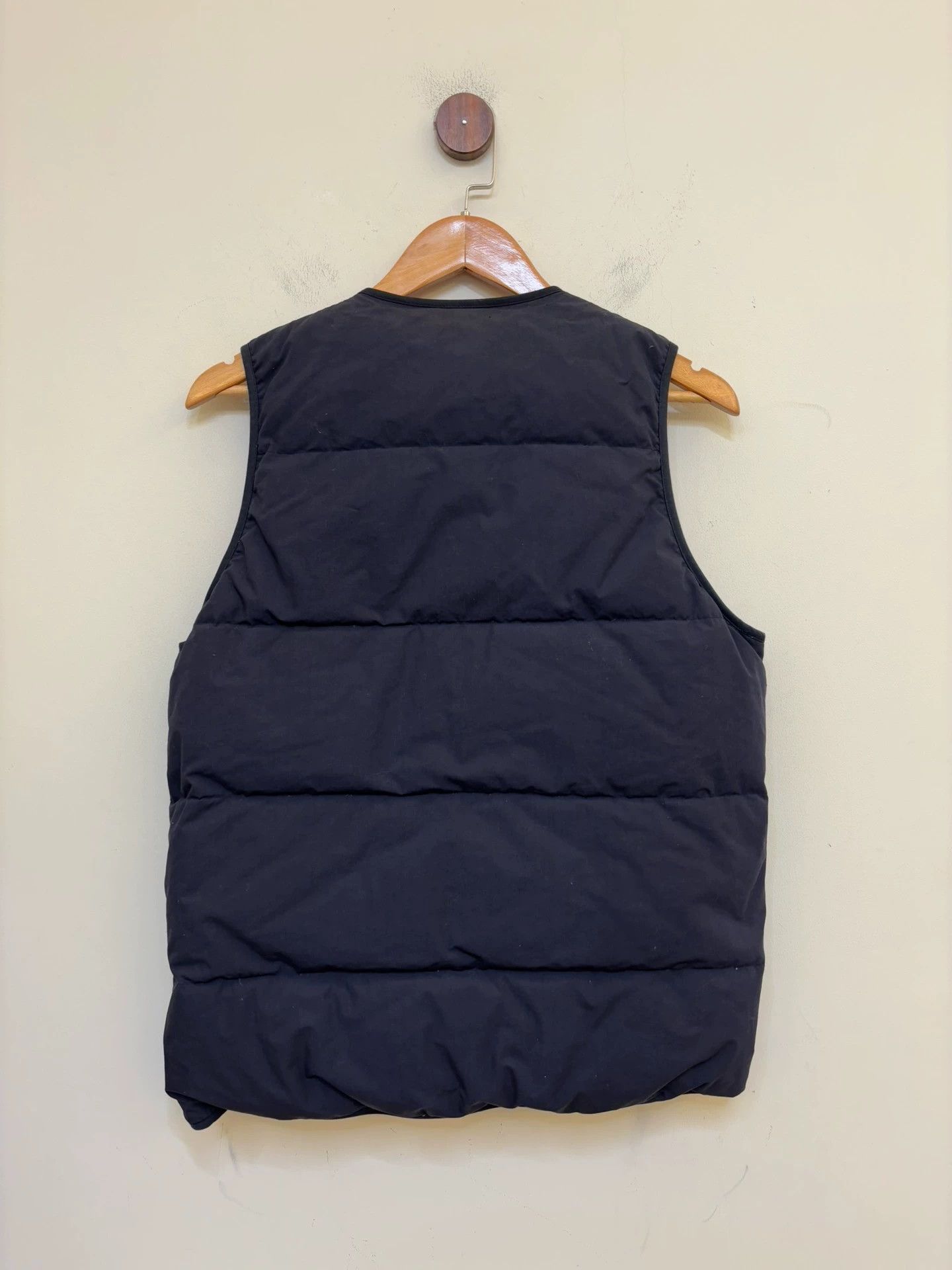 Visvim visvim double-sided down vest size 2 80% new Size US M / EU 48-50 / 2 - 4 Thumbnail