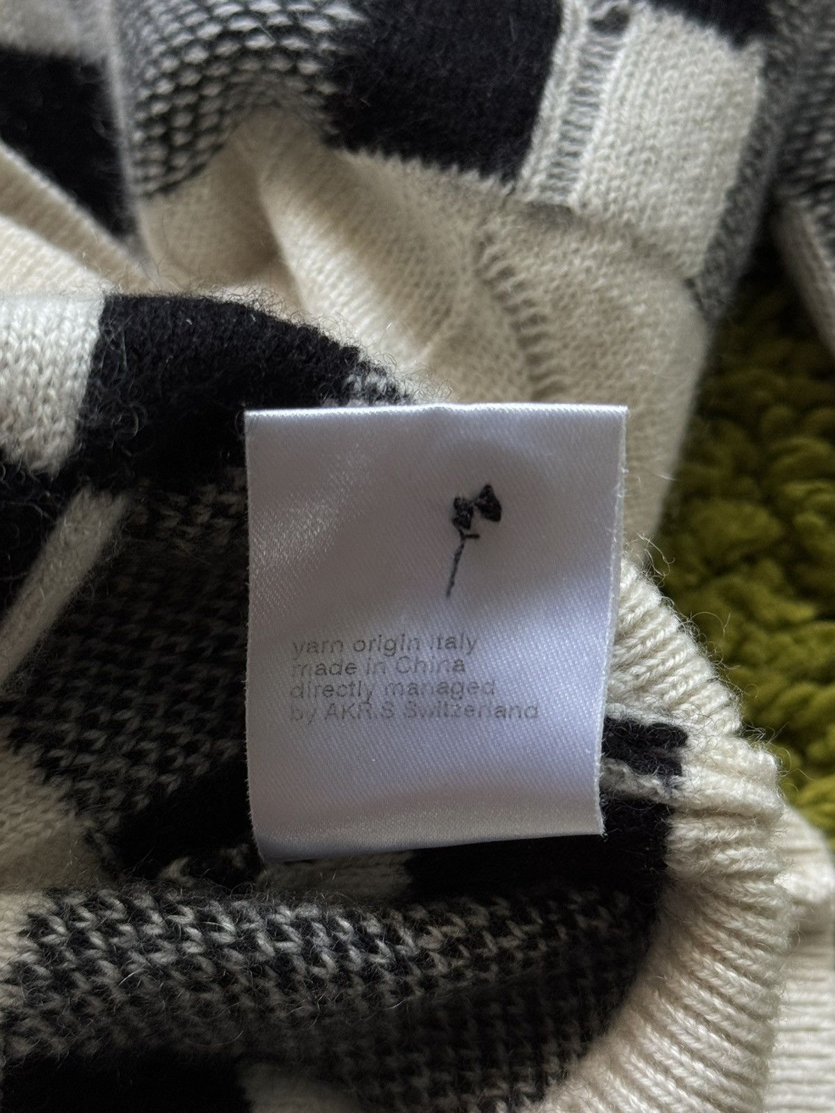 Akris Akris 100% cashmere checkered cardigan sweater Size M / US 6-8 / IT 42-44 - 6 Thumbnail