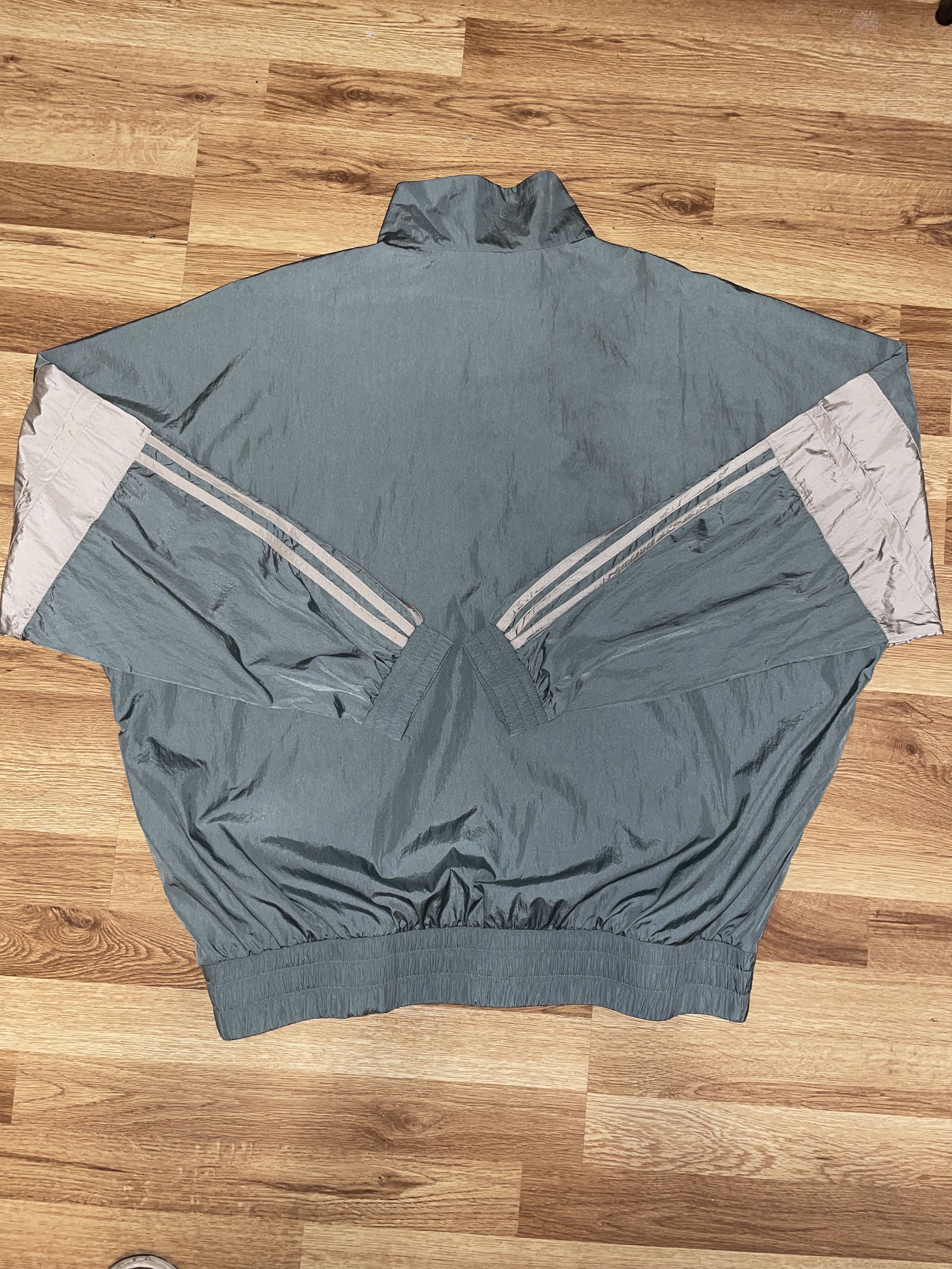 Adidas Adidas Windbreaker Size US L / EU 52-54 / 3 - 3 Thumbnail