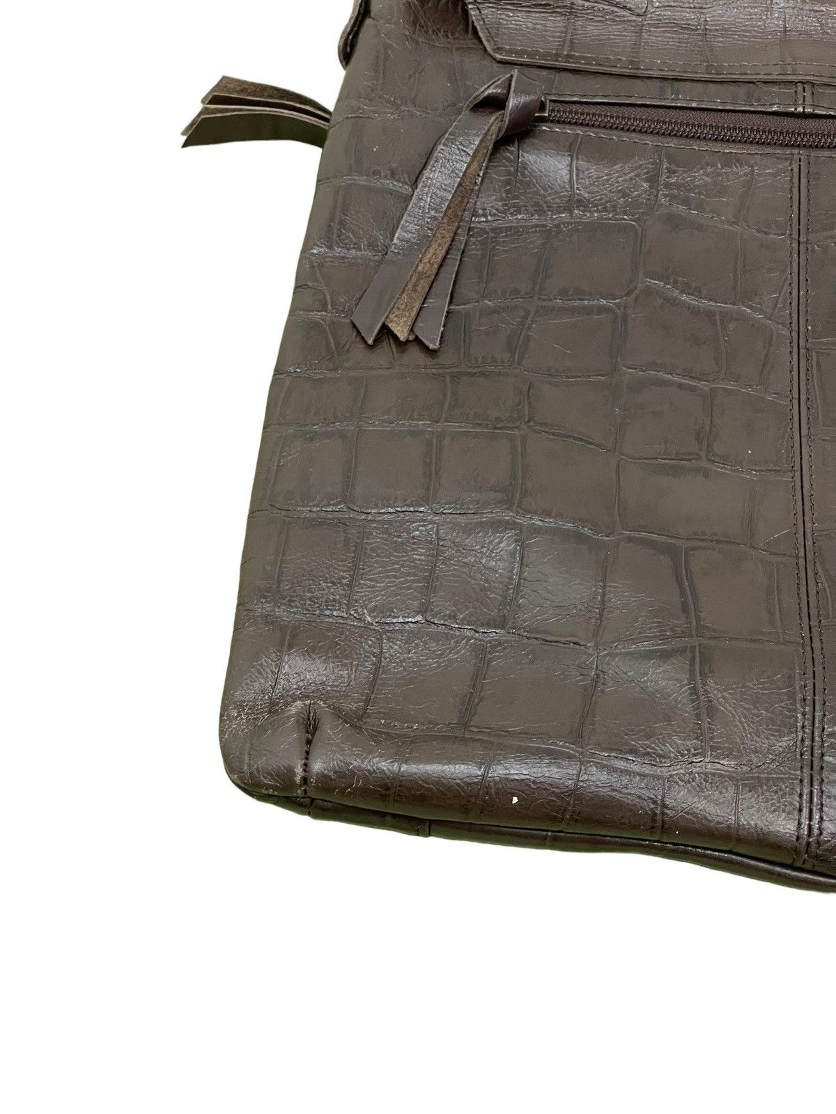 Genuine Leather Crocodile Embossed Full Leather Tumugu Cross Body Bag 3🟩 Size ONE SIZE - 12 Thumbnail