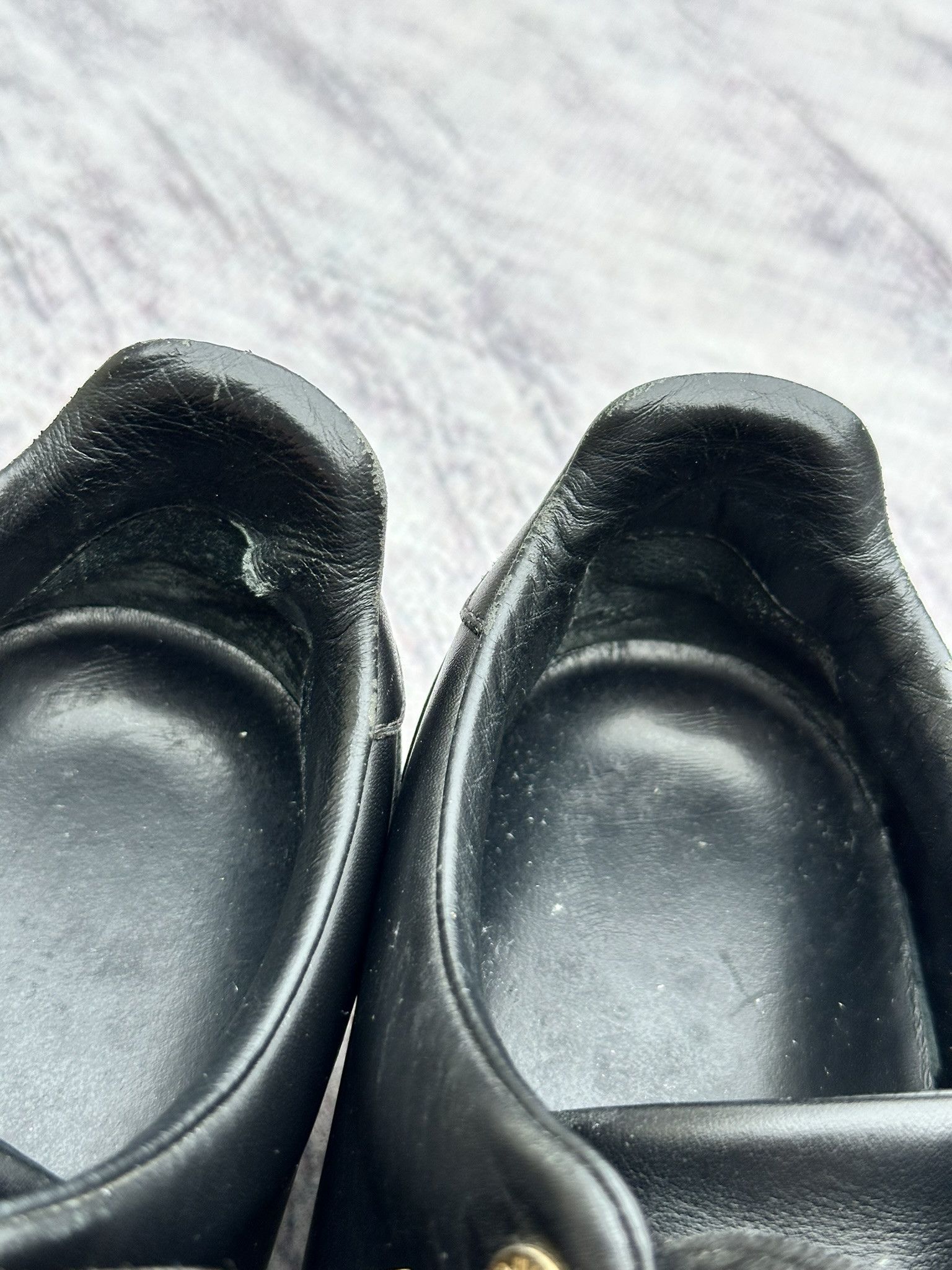 Louis Vuitton Louis Vuitton Frontrow Sneakers LV Metal Lace Logo Leather Size US 5.5 / IT 35.5 - 16 Thumbnail