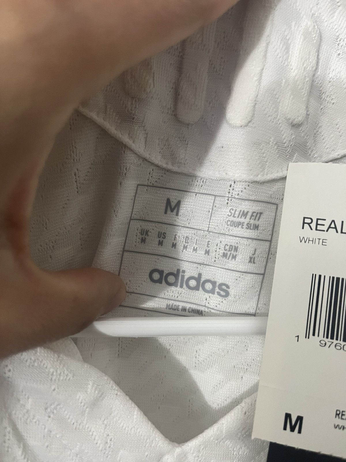 Adidas Real Madrid Adidas Authentic Home Soccer Jersey 2024/25 M Size US M / EU 48-50 / 2 - 3 Thumbnail