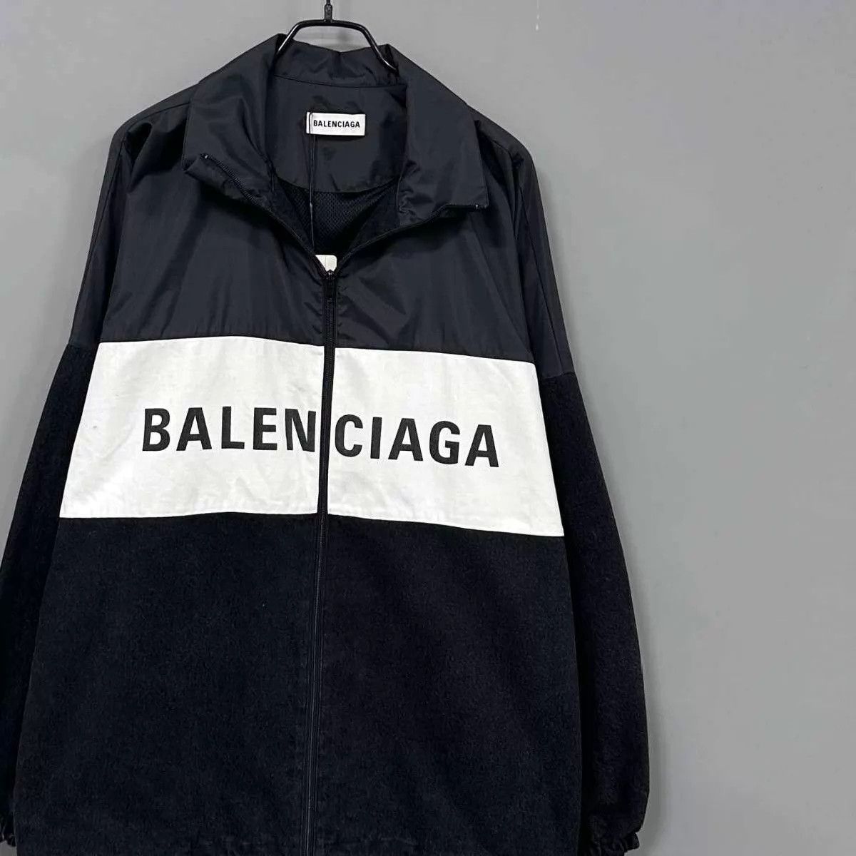 Balenciaga Balenciaga Classic Logo Denim Zip Jacket Women's 34 Size XXS / US 00 / IT 34 - 1 Thumbnail