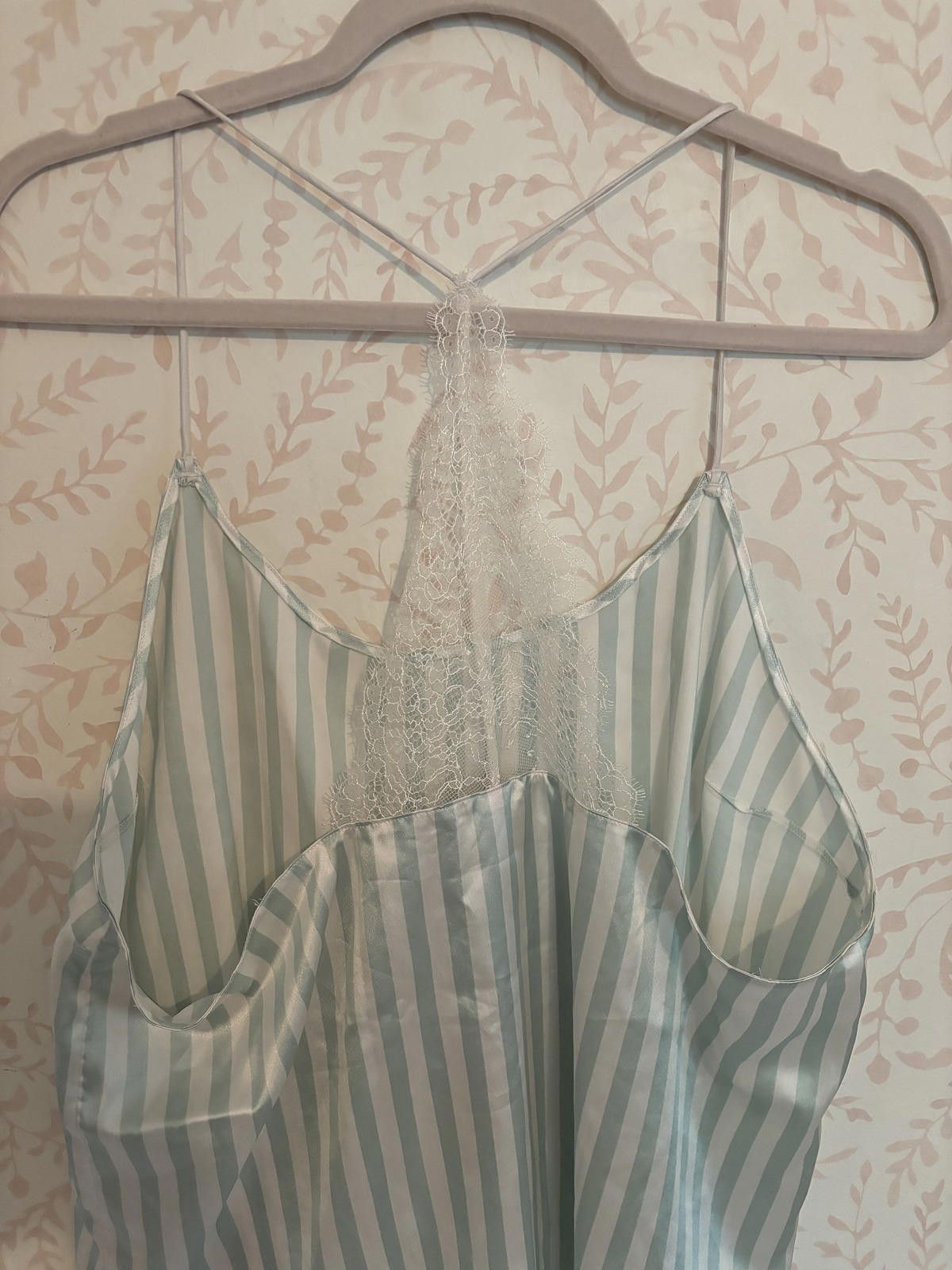 Designer NWT Victoria's Secret Elegant Striped Satin Camisole XL Size XL / US 12-14 / IT 48-50 - 4 Thumbnail