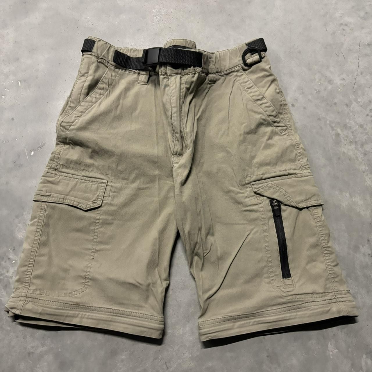 Japanese Brand × Vintage Crazy Vintage Y2K/2000s Baggy Khaki Tan Skater Utility Cargo Pants/Shorts! Size US 34 / EU 50 - 6 Thumbnail