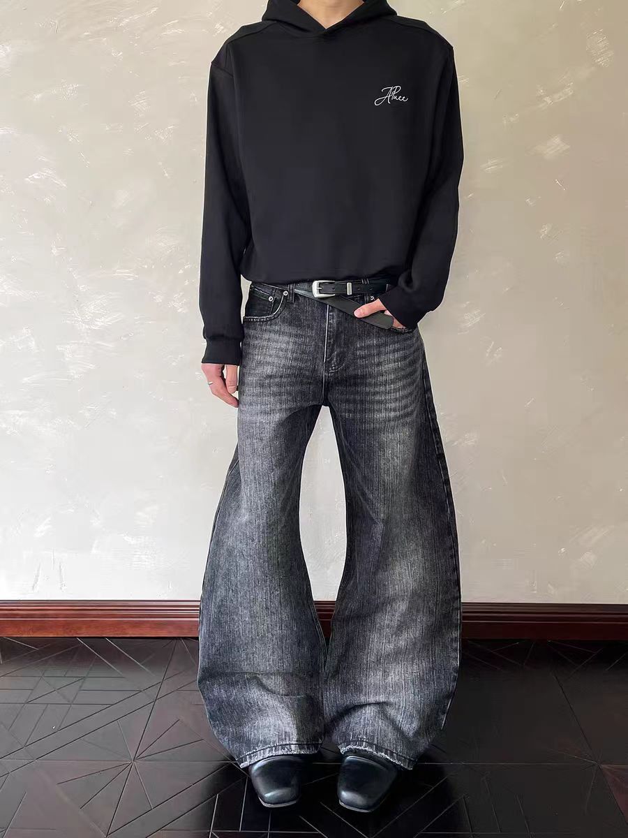 Jean Water-washed black curved-leg distressed jeans Size US 30 / EU 46 - 5 Thumbnail