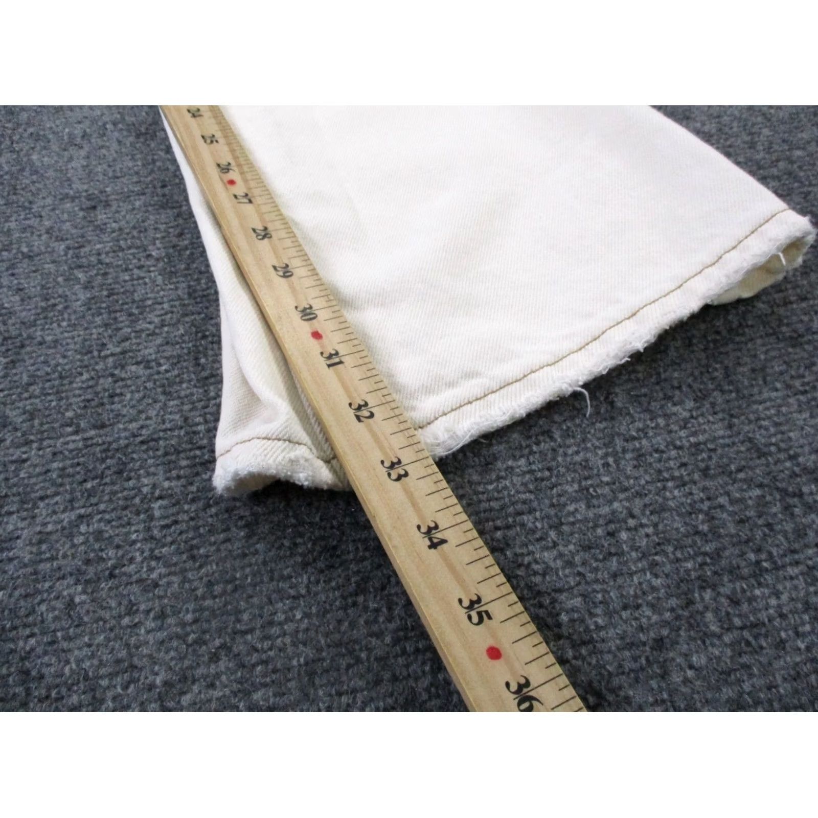 Free People Free People Jeans Womens 28 White Denim Flared Hippie Slimming Casual Regular Cotton Denim 33 Inseam Girls? Size 28" / US 6 / IT 42 - 4 Thumbnail