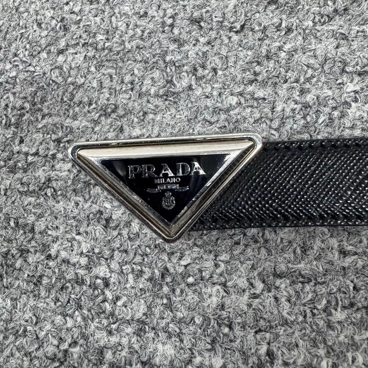 Prada Prada Triangle Logo Buckle Belt 95 New 34/85 Size ONE SIZE - 2 Thumbnail