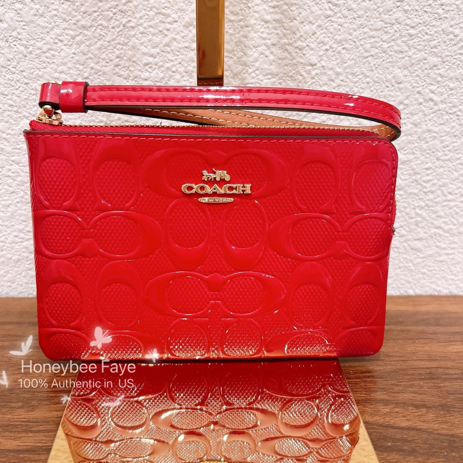 Coach Corner Zip In Signature Leather CV418 Size ONE SIZE - 1 Thumbnail