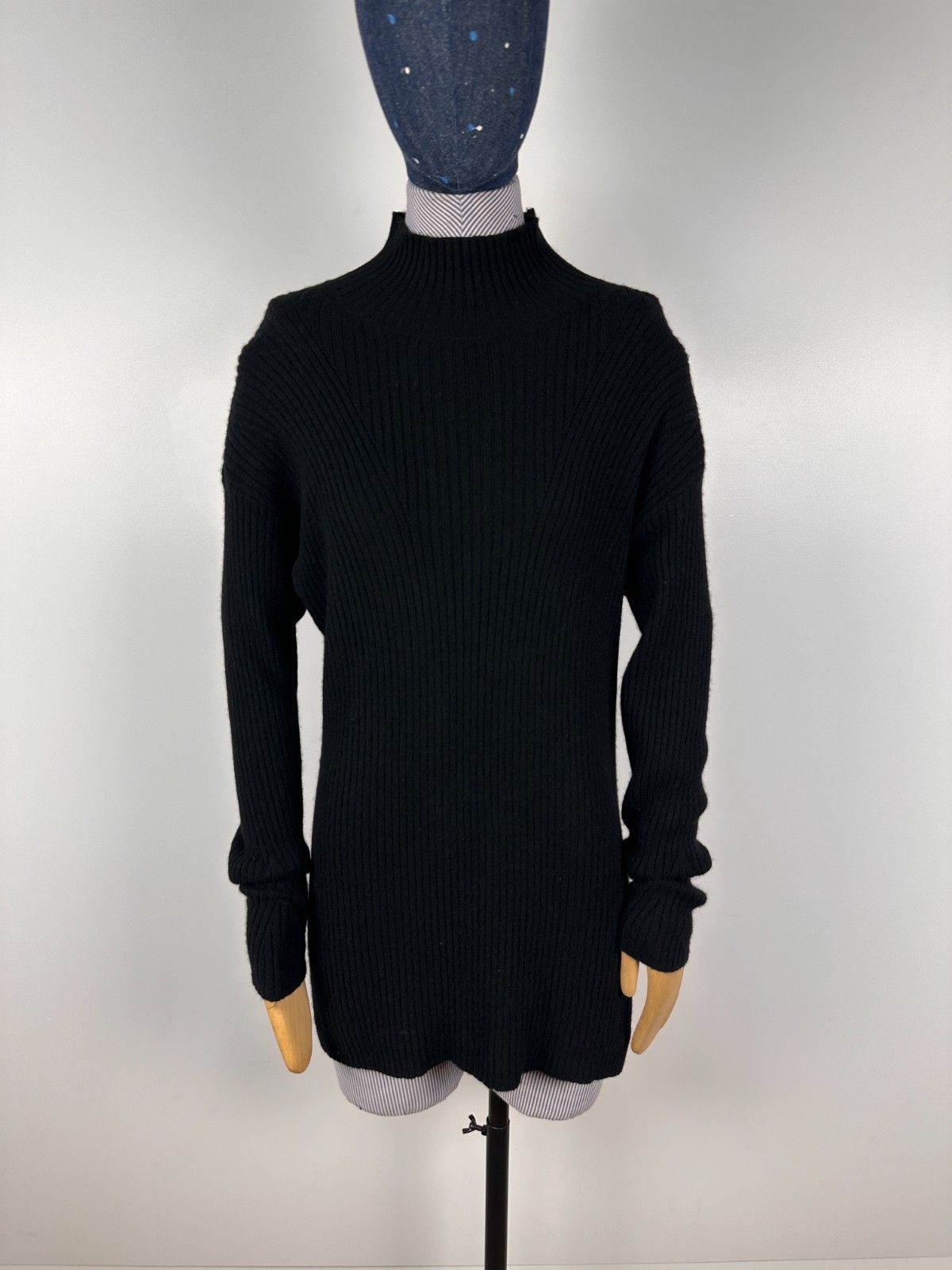 Other M&S Autograph 100% Pure Cashmere Black Jumper Size M Size M / US 6-8 / IT 42-44 - 1 Thumbnail