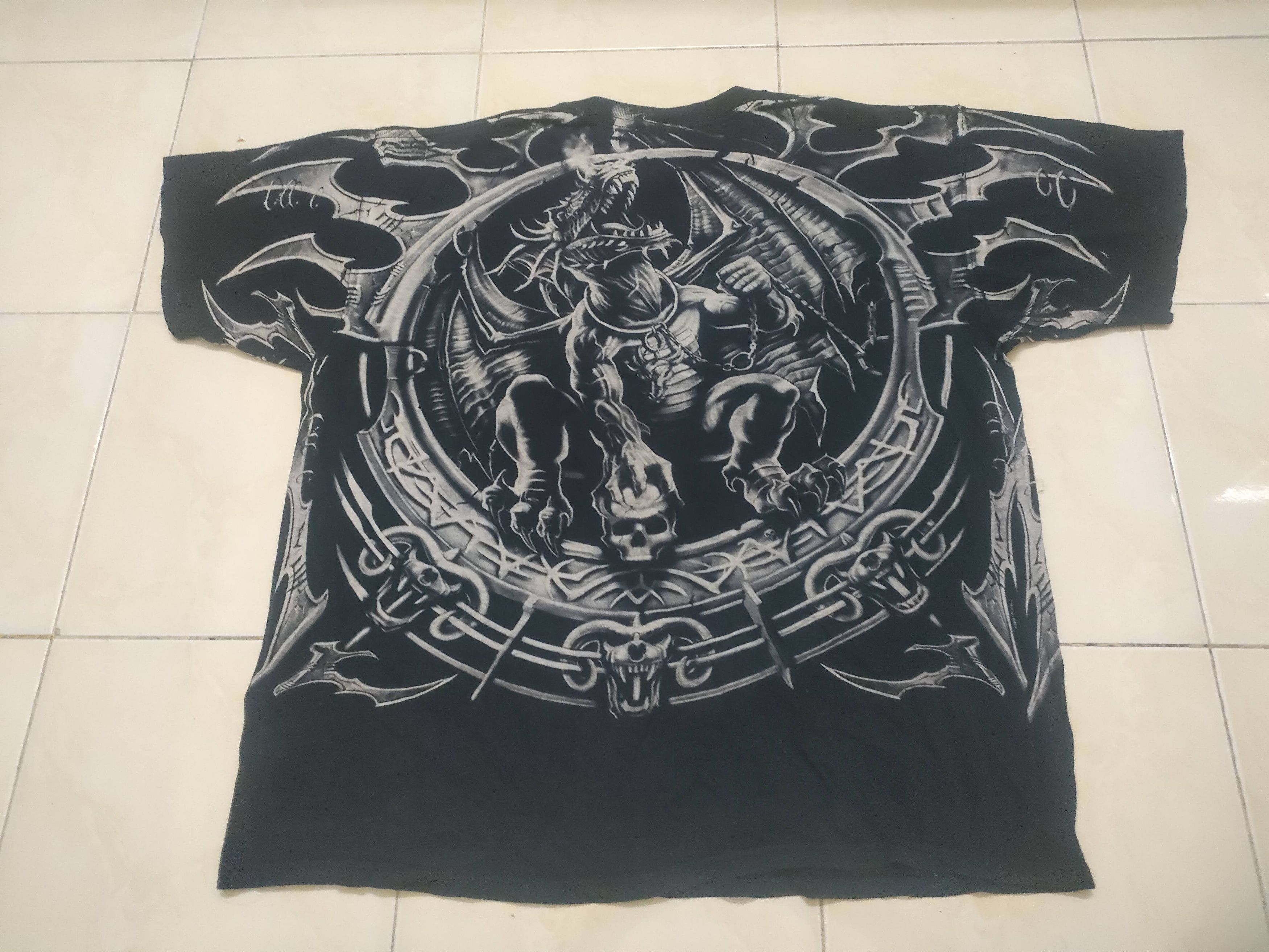 Vintage Vintage ALL Over Print Alien Movie Liquid Blue T-shirt Size US XL / EU 56 / 4 - 2 Thumbnail