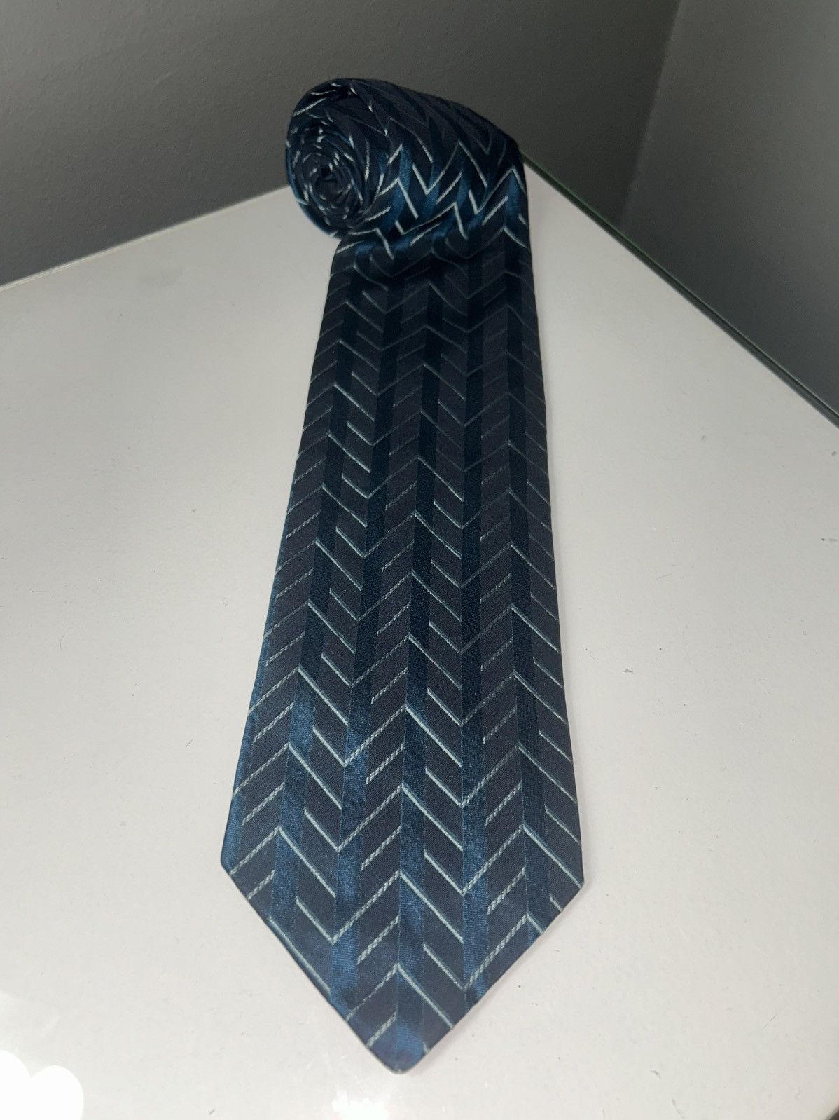 Valentino Valentino Blue Chevron Silk Neck Tie Size ONE SIZE - 2 Thumbnail