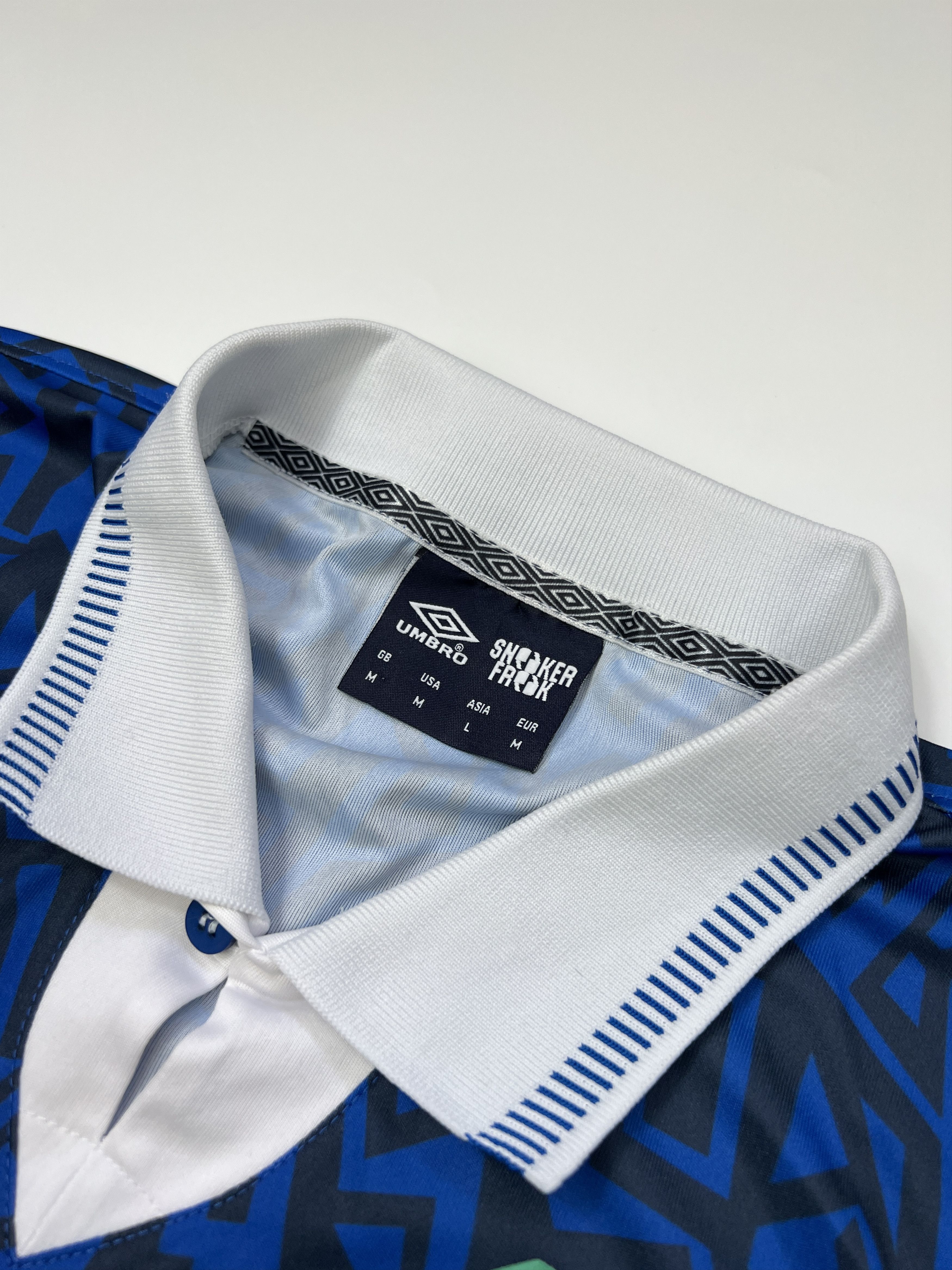 Umbro Rare Umbro Sneaker Freak Printed Jersey Shirt Blokecore Size US M / EU 48-50 / 2 - 6 Thumbnail