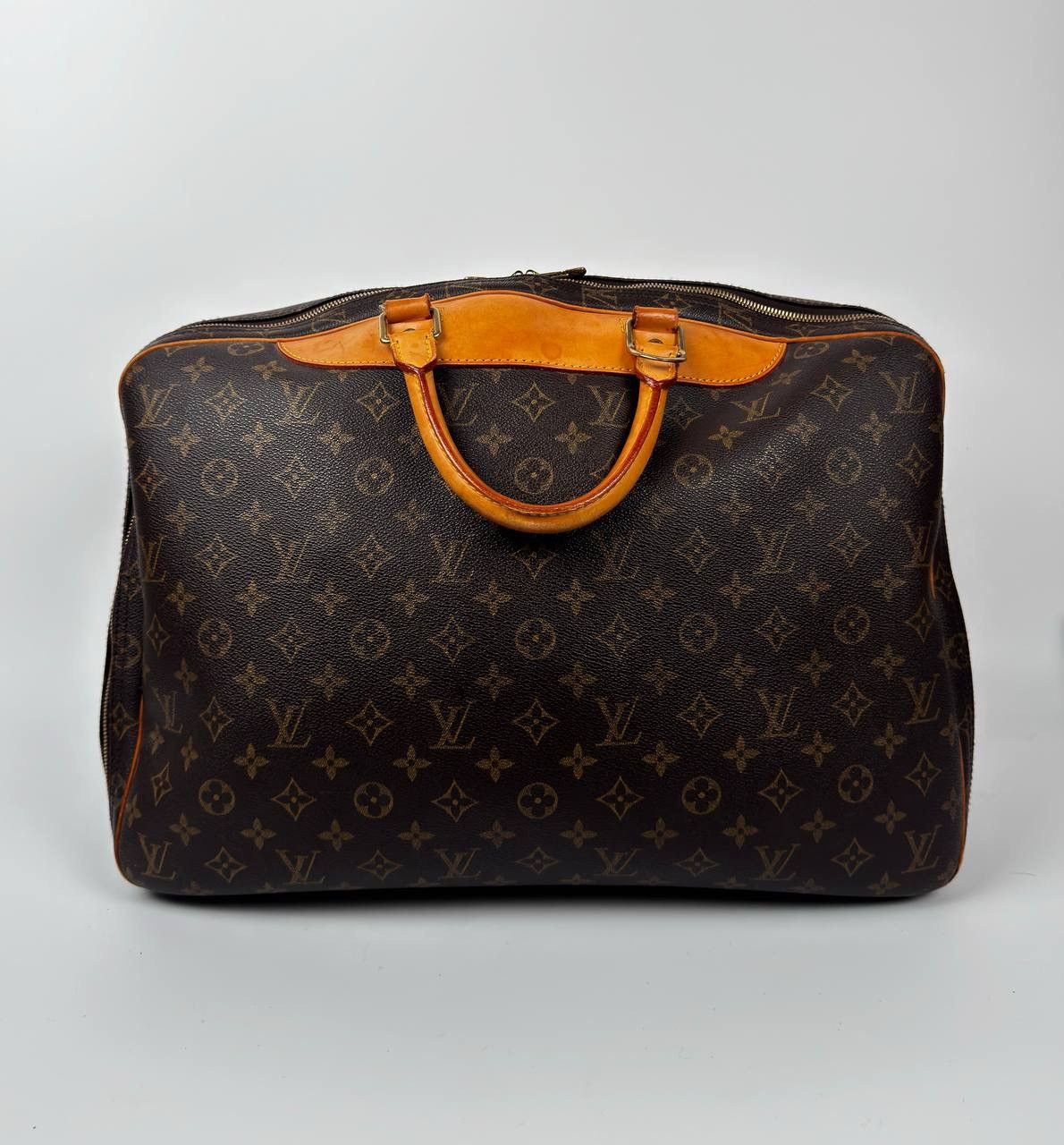 Louis Vuitton Louis Vuitton Alize Monogram Luggage Bag Size ONE SIZE - 3 Thumbnail