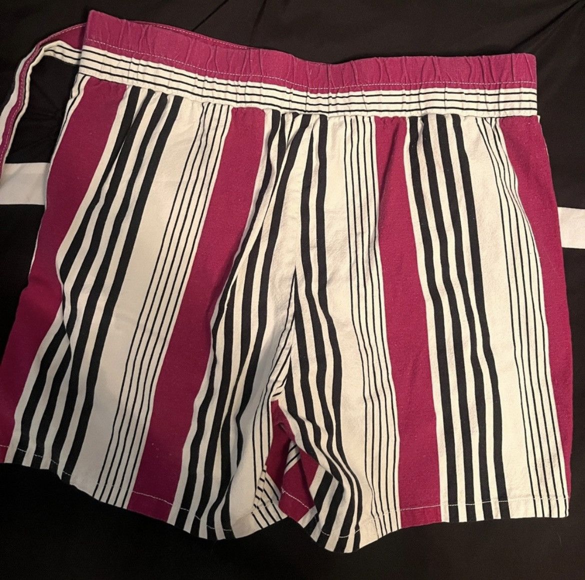 I.N.C Striped magenta shorts Size 27" / US 4 / IT 40 - 2 Thumbnail