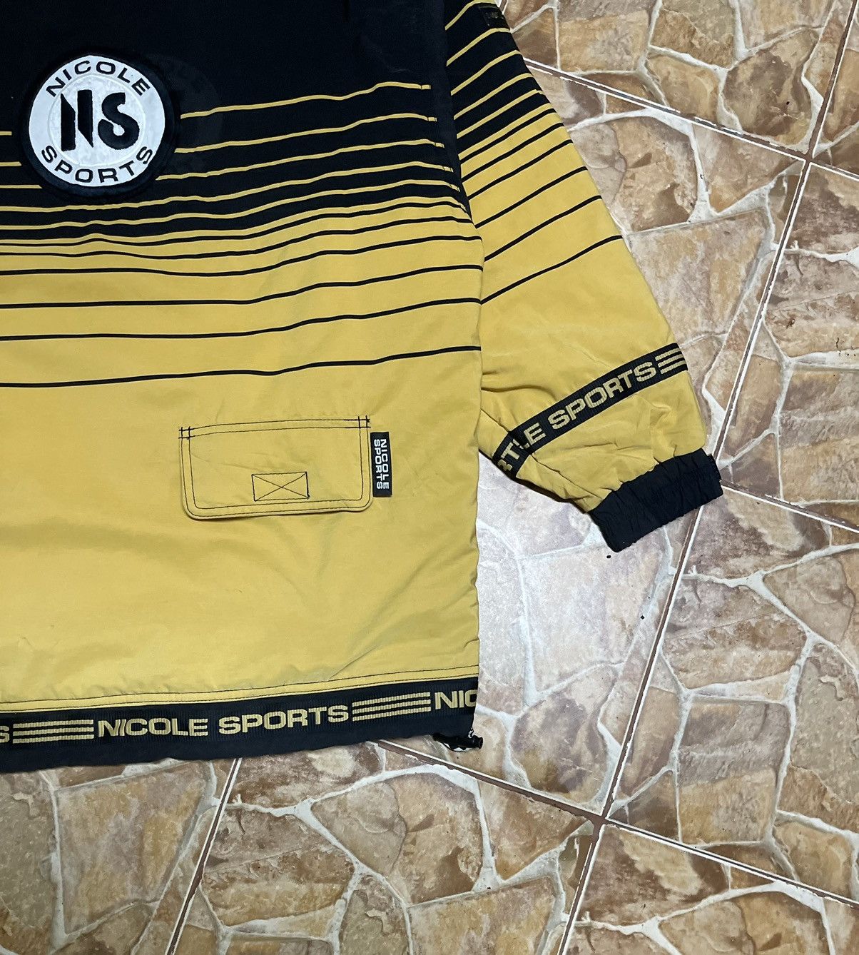 Japanese Brand Vintage Ski Nicole sports Jacket Size US L / EU 52-54 / 3 - 9 Thumbnail