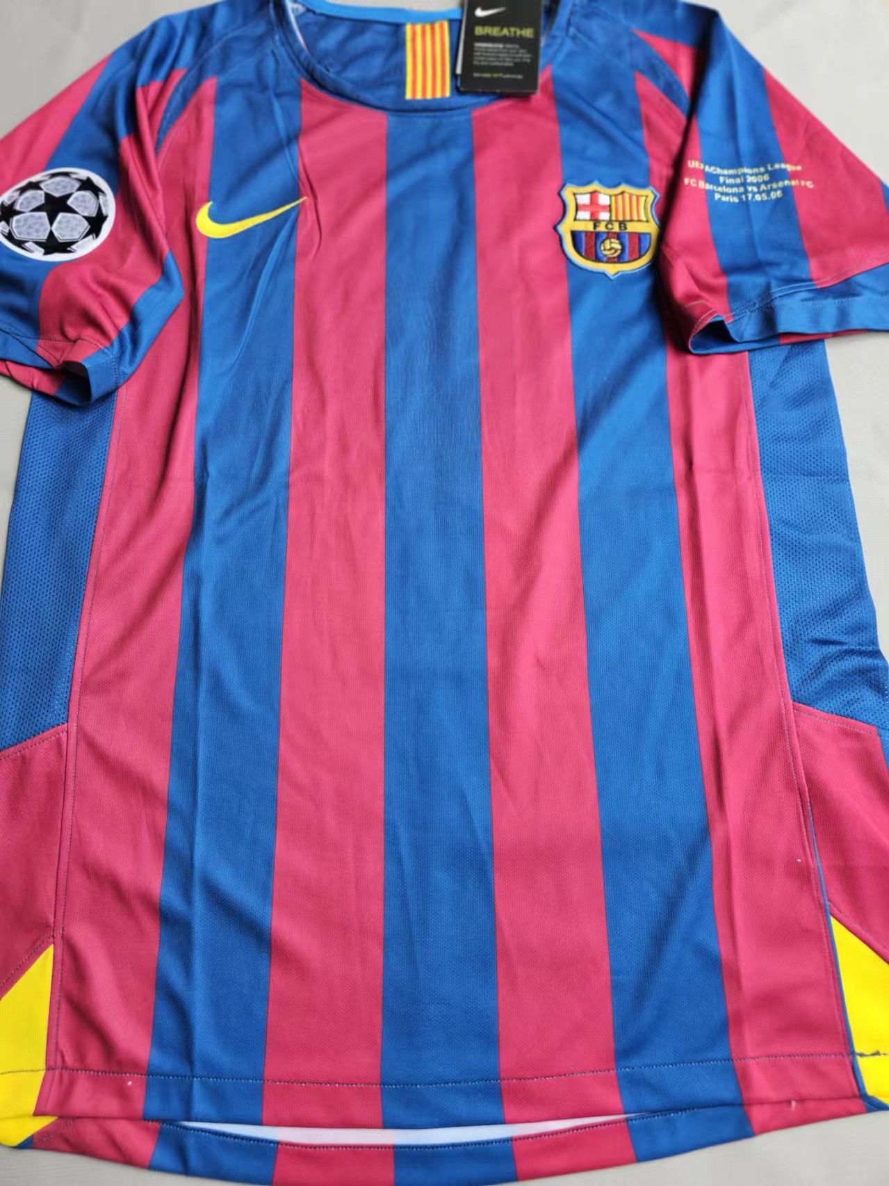 Other 2006 Barcelona #9 Samuel Eto'o Jersey Home Size US XL / EU 56 / 4 - 2 Thumbnail