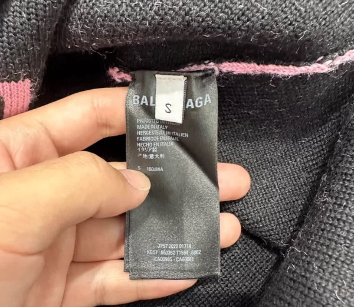 Balenciaga Balenciaga Pink Seven Nation Language Sweater Size US S / EU 44-46 / 1 - 4 Thumbnail