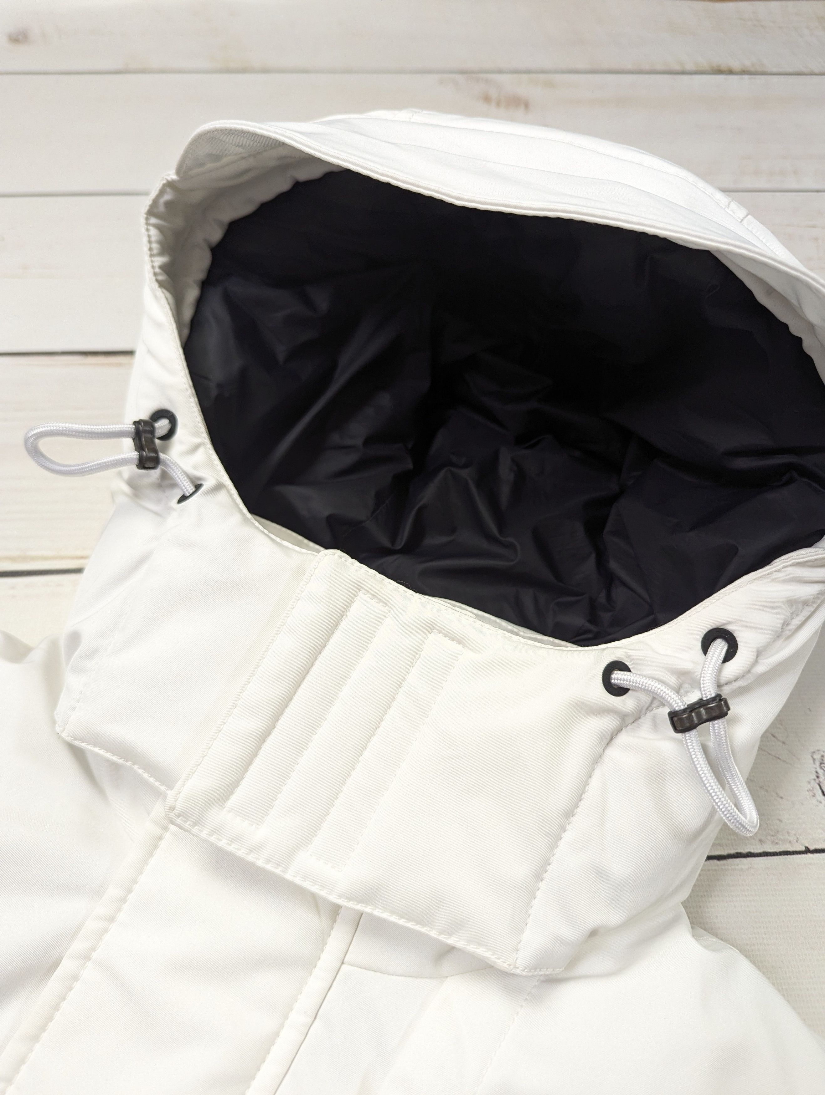 Hugo Boss Hugo Boss Formula E Team Porsche Tag Heuer puffer jacket Size US S / EU 44-46 / 1 - 9 Thumbnail